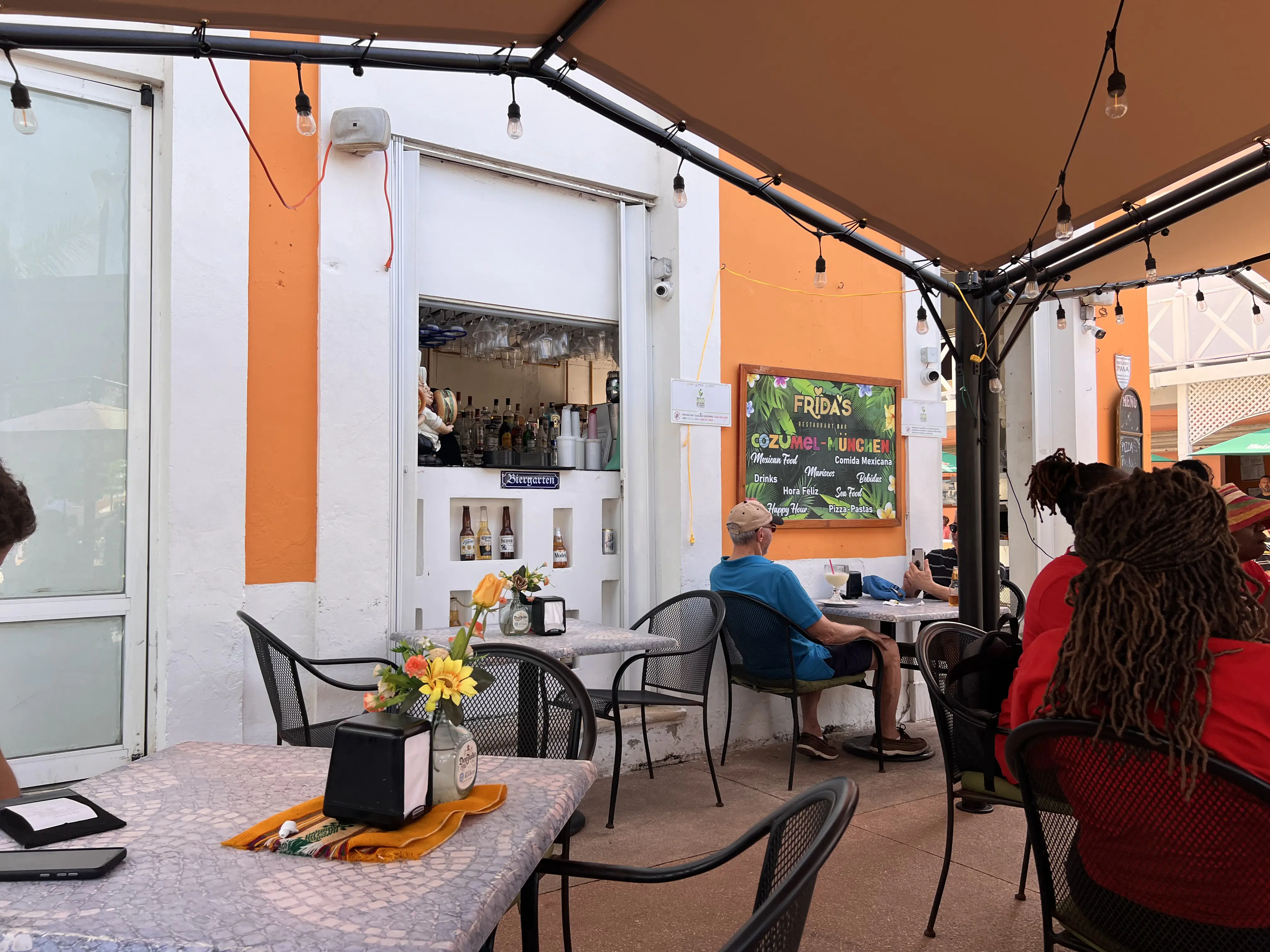 Frida's Restaurant Bar image 5