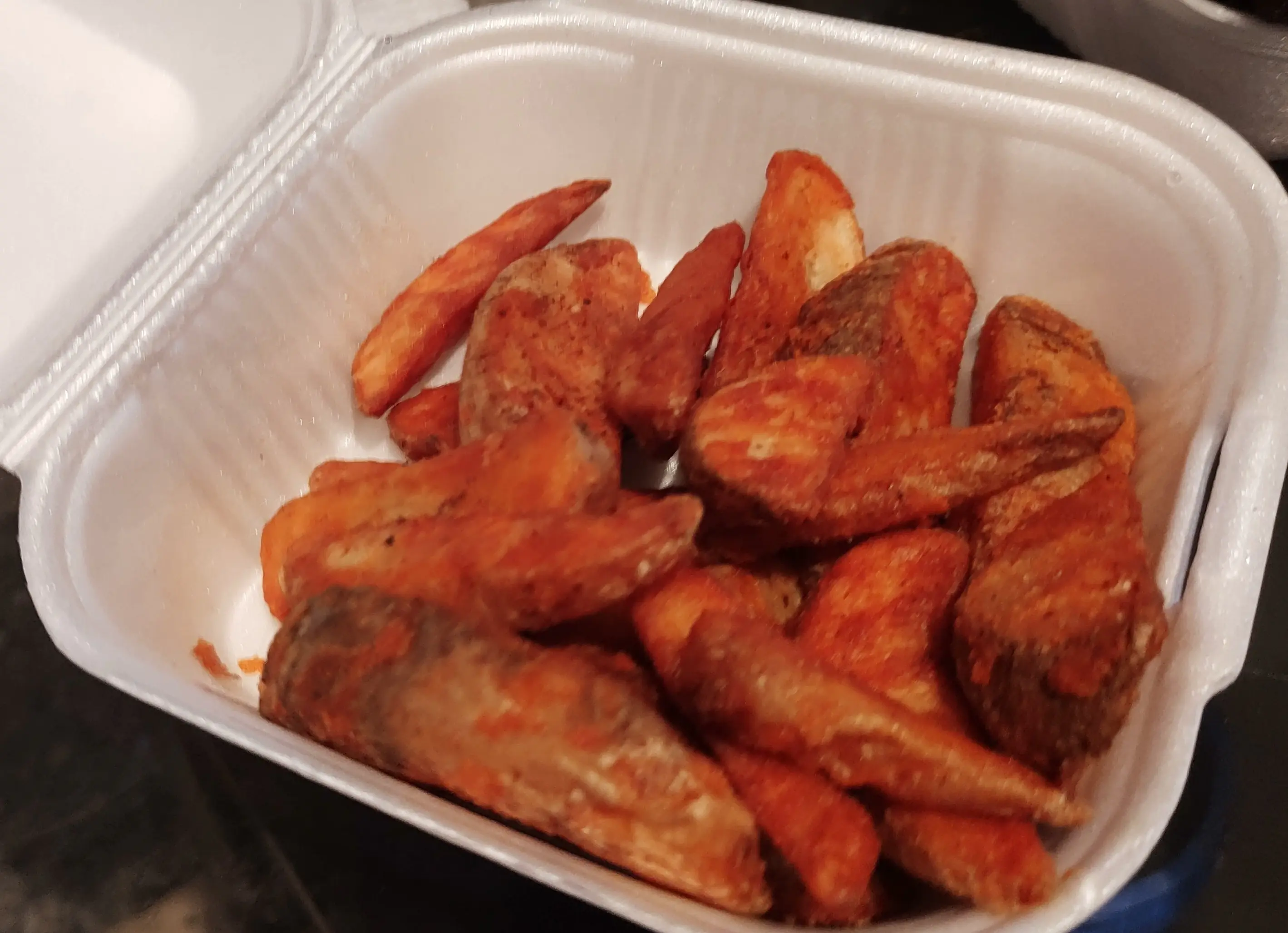 Delicious wings image 3