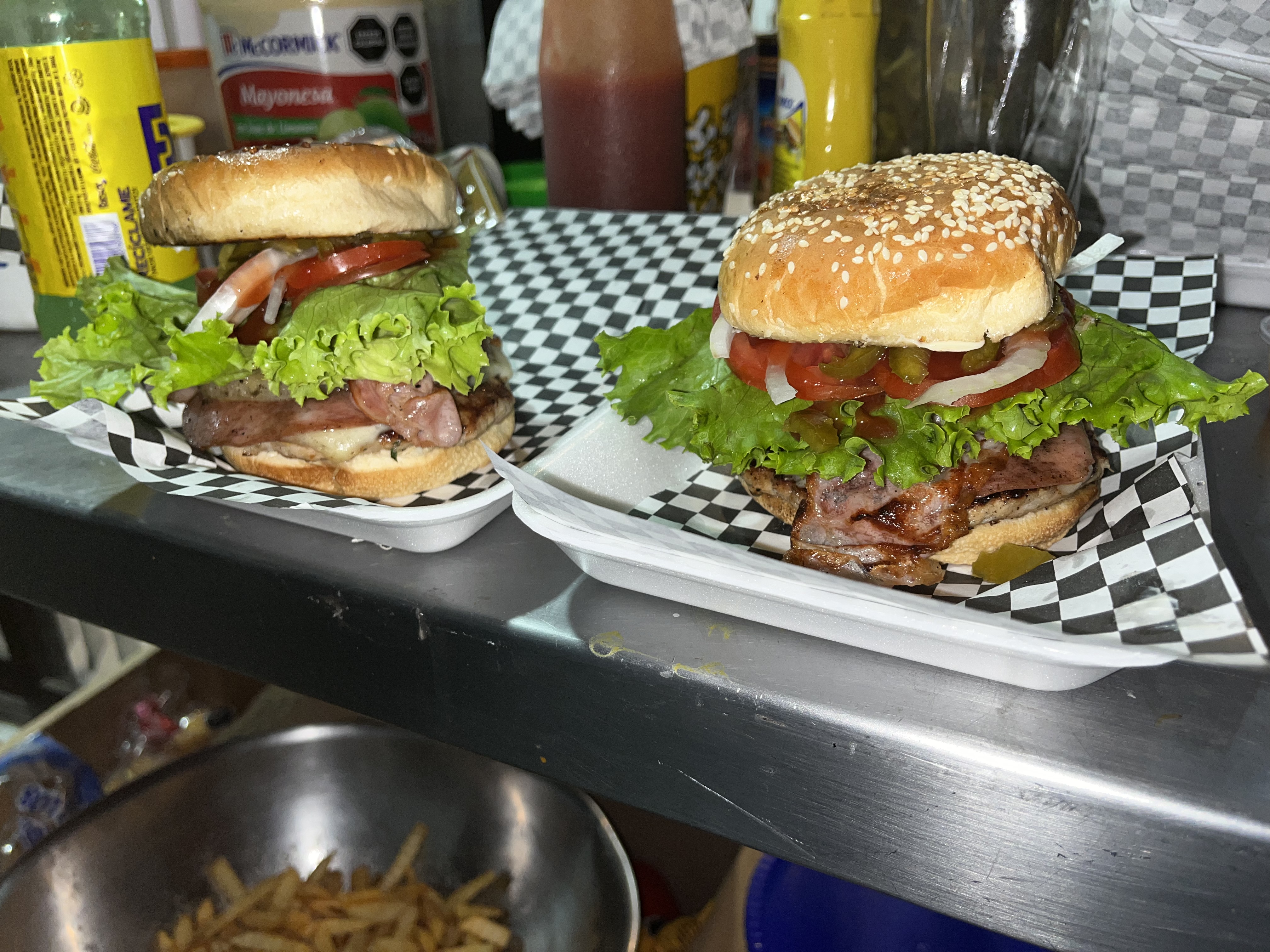 Burguerz Amozoc image 3