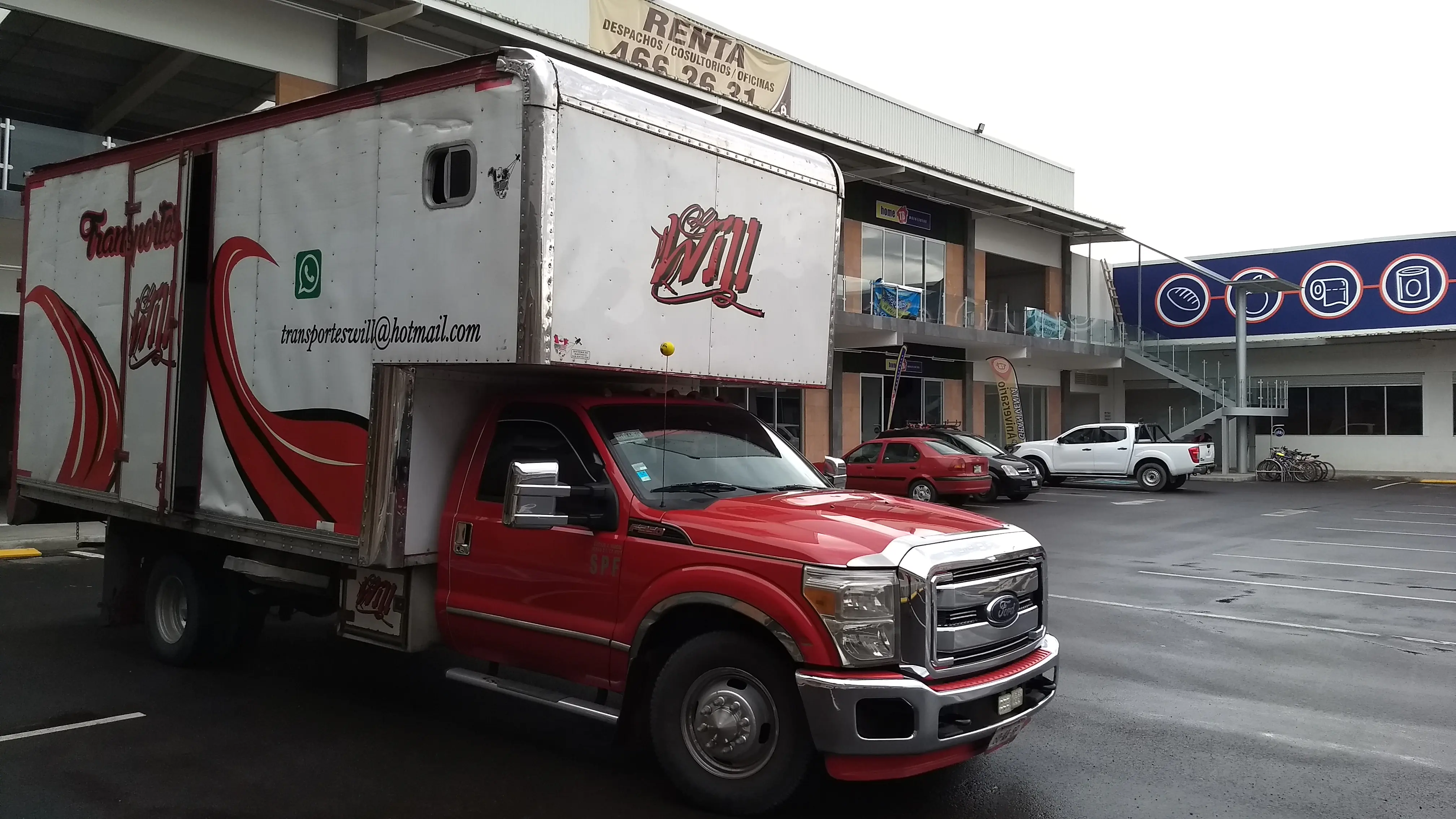 Little Caesars Pizza image 6