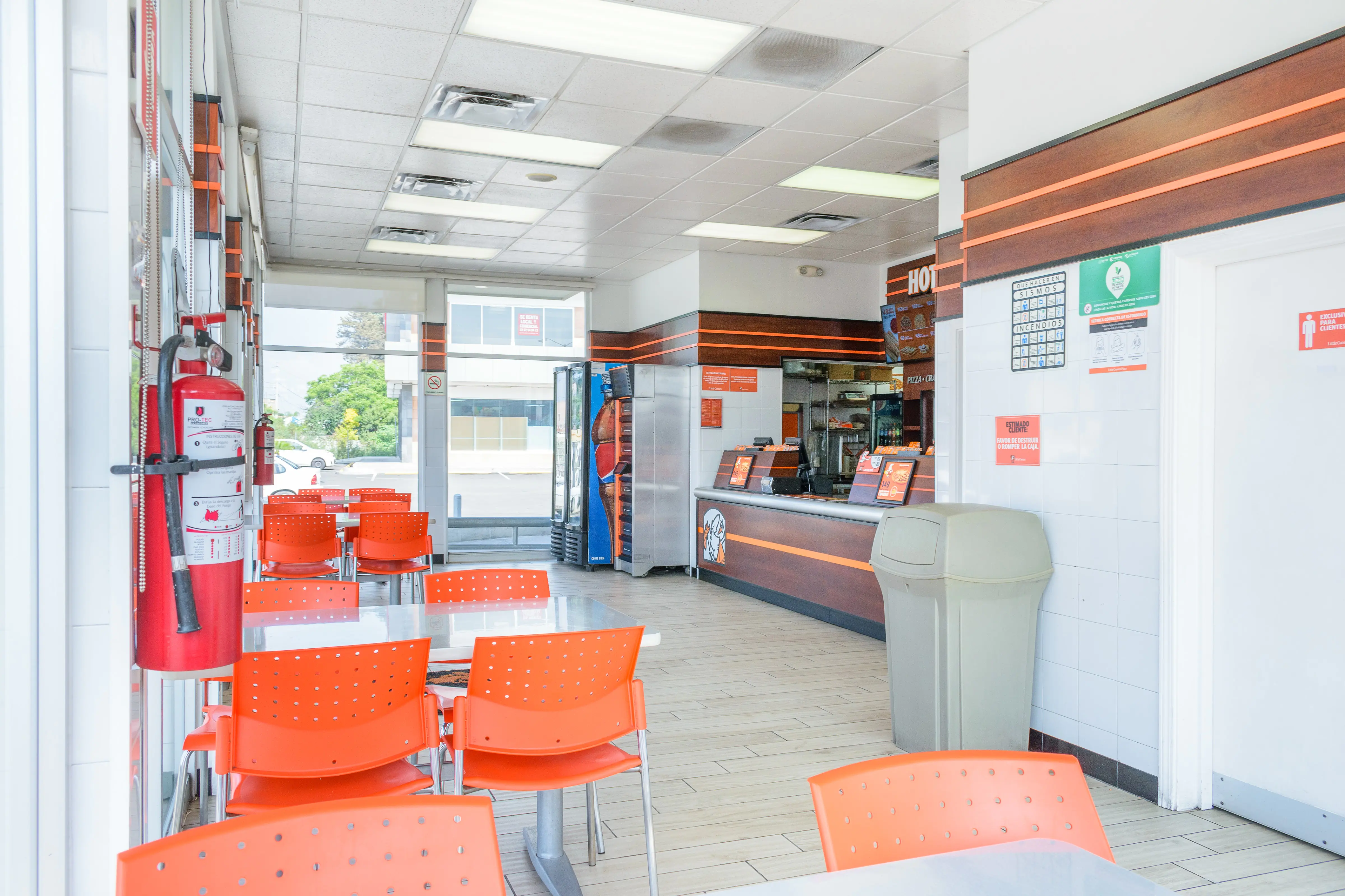 Little Caesars Pizza image 9