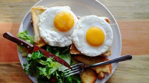 7:15 brunch image 2
