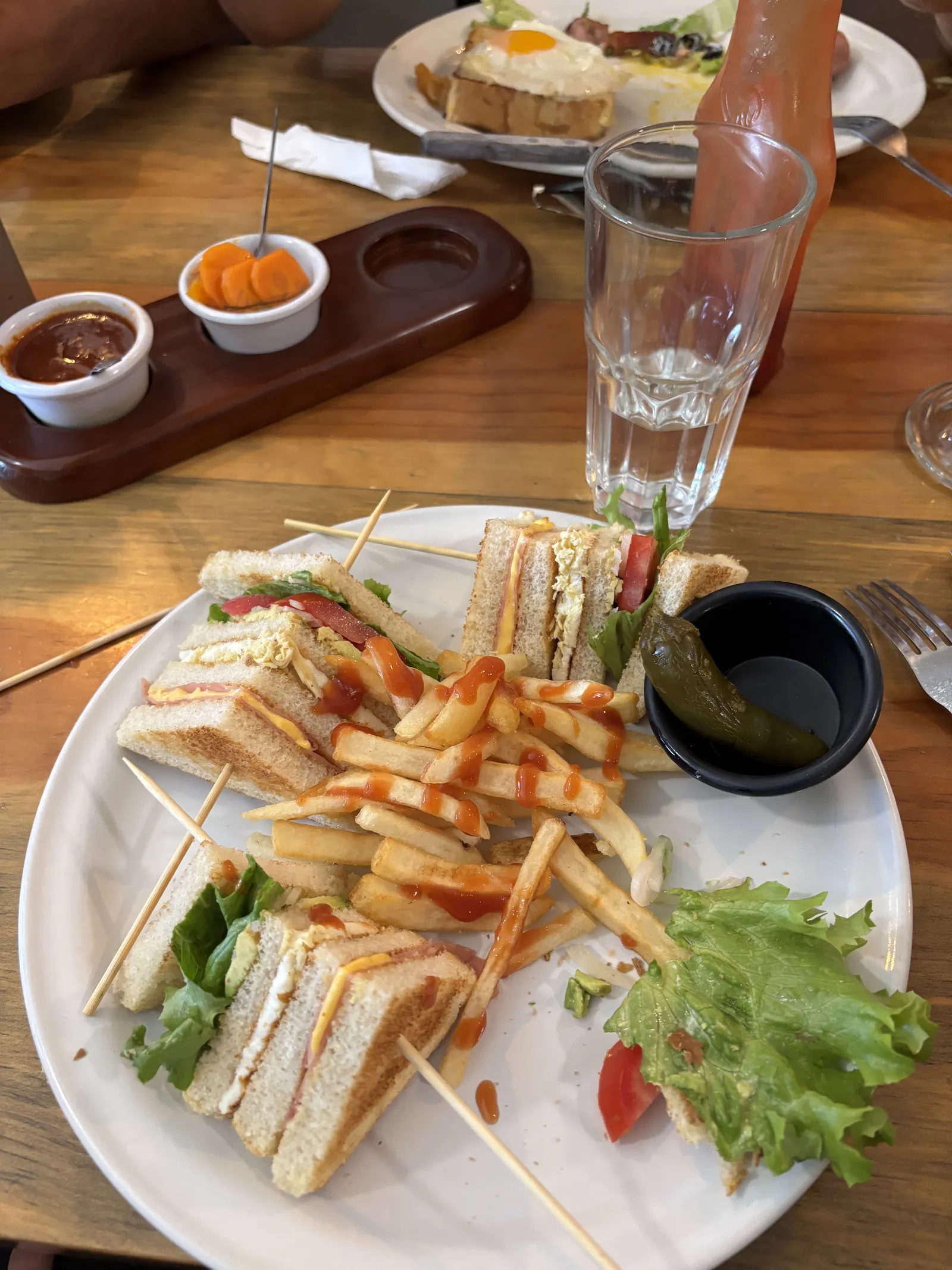 7:15 brunch image 3