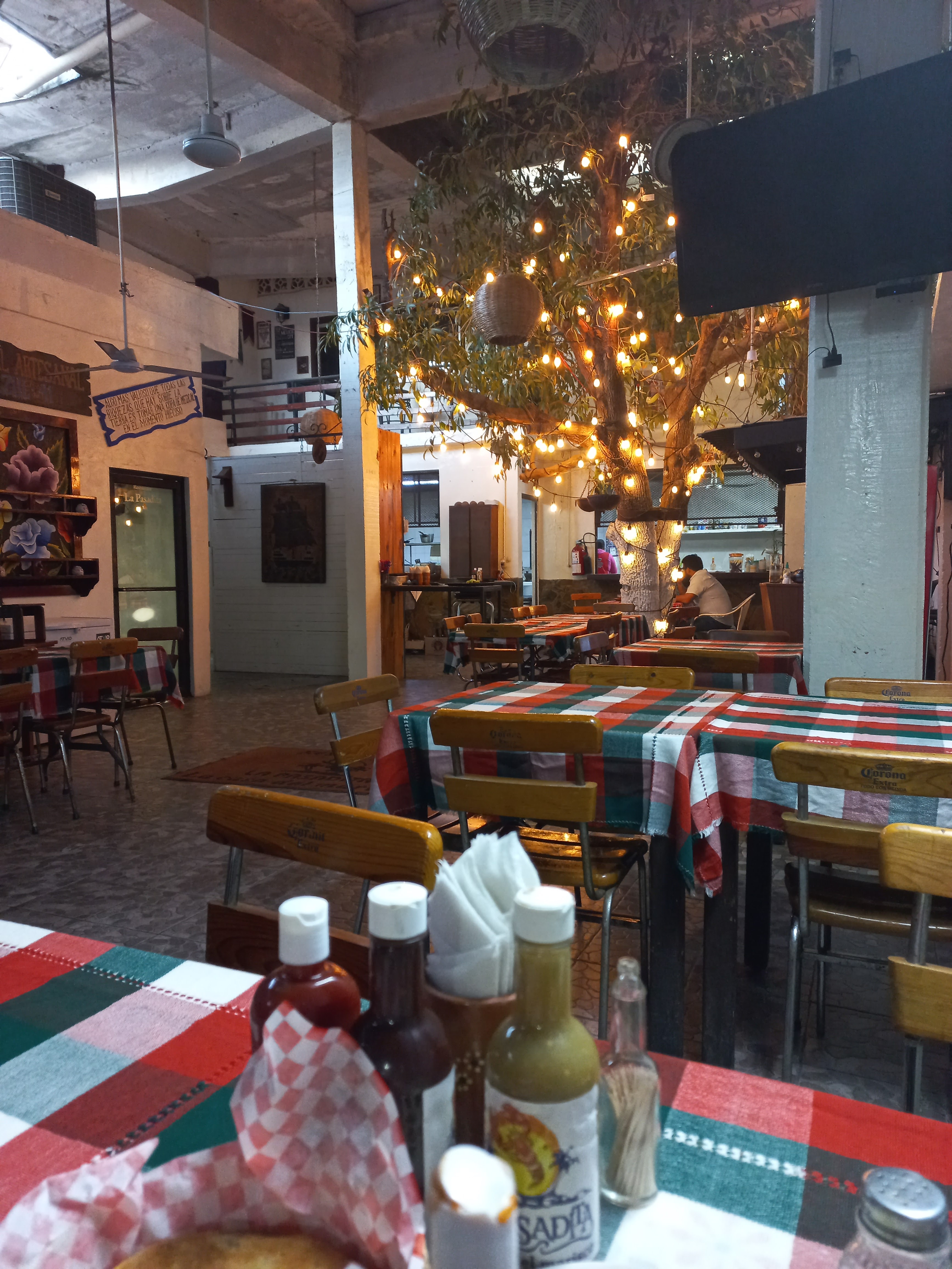 La Pasadita (Mariscos) image 6