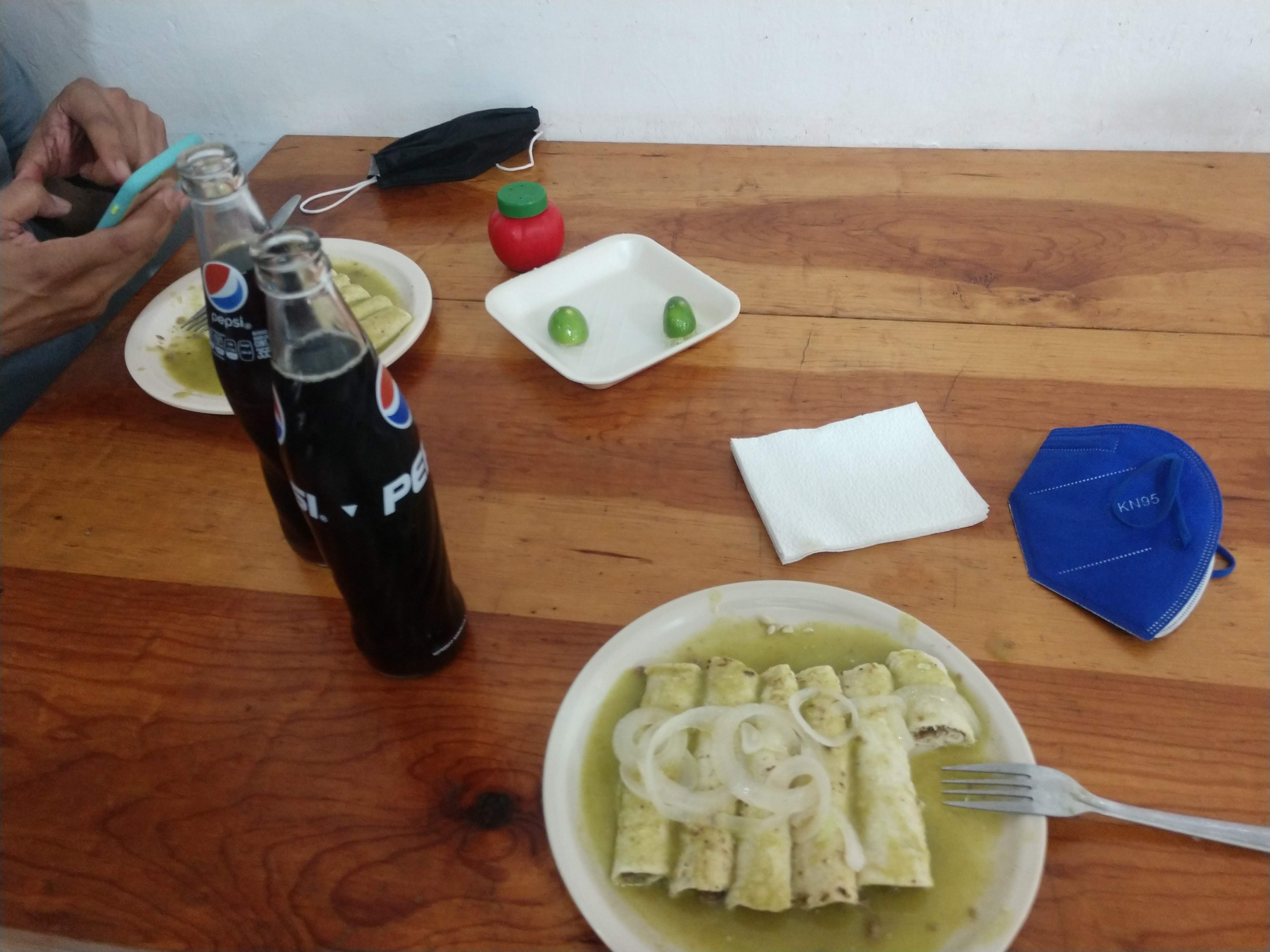 Taqueria "El Pinocho" image 3