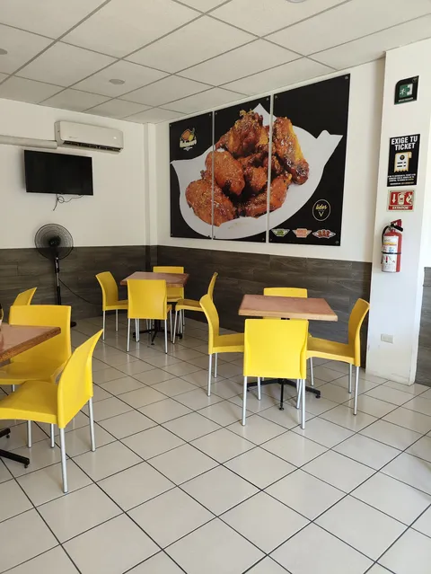 Lidos pizza image 2