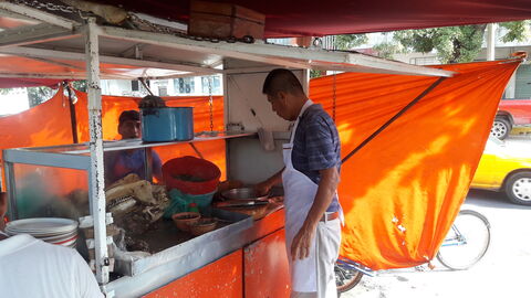 TAQUERIA CARLITOS image 3