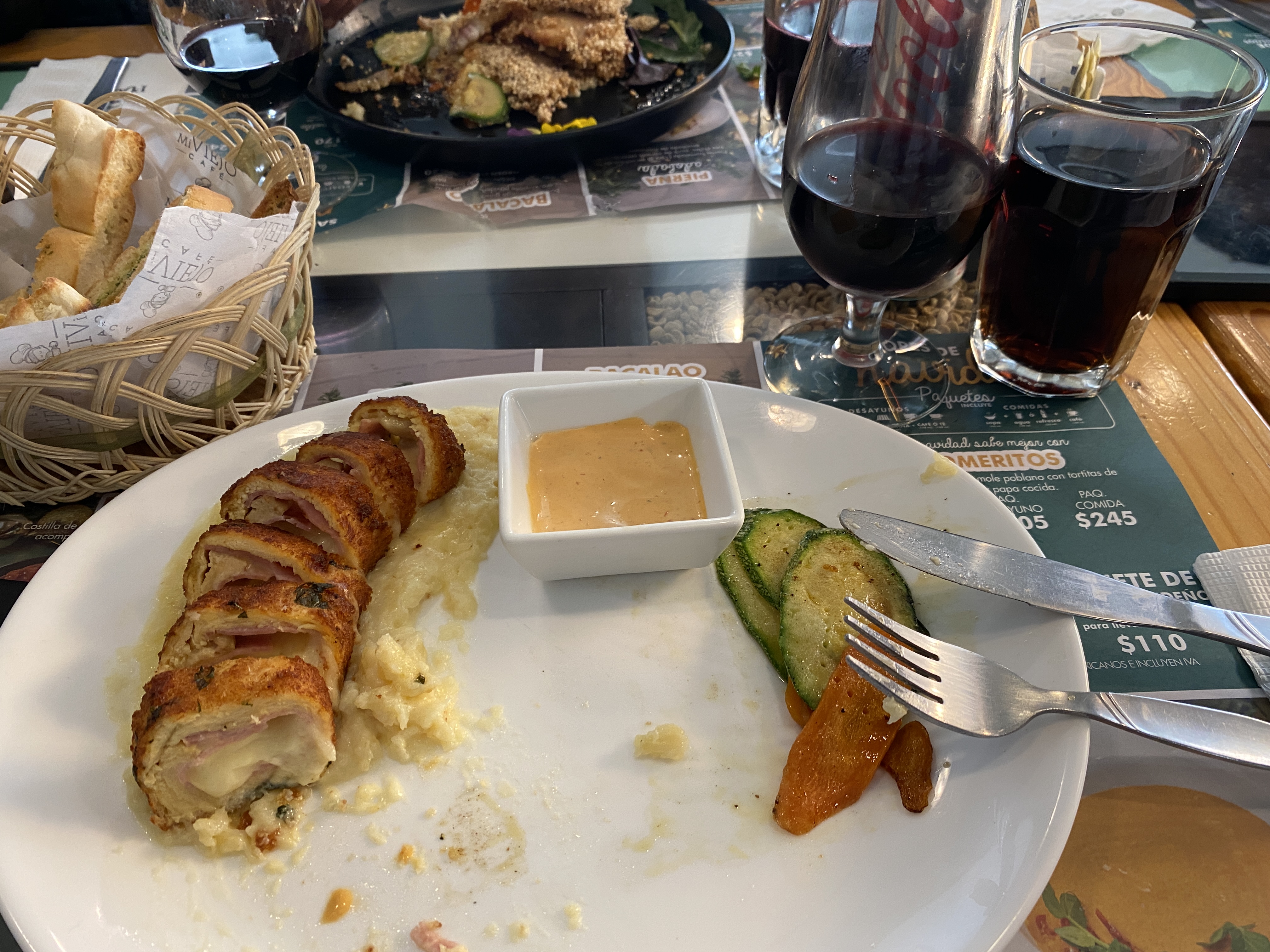 Mi Viejo Café image 3