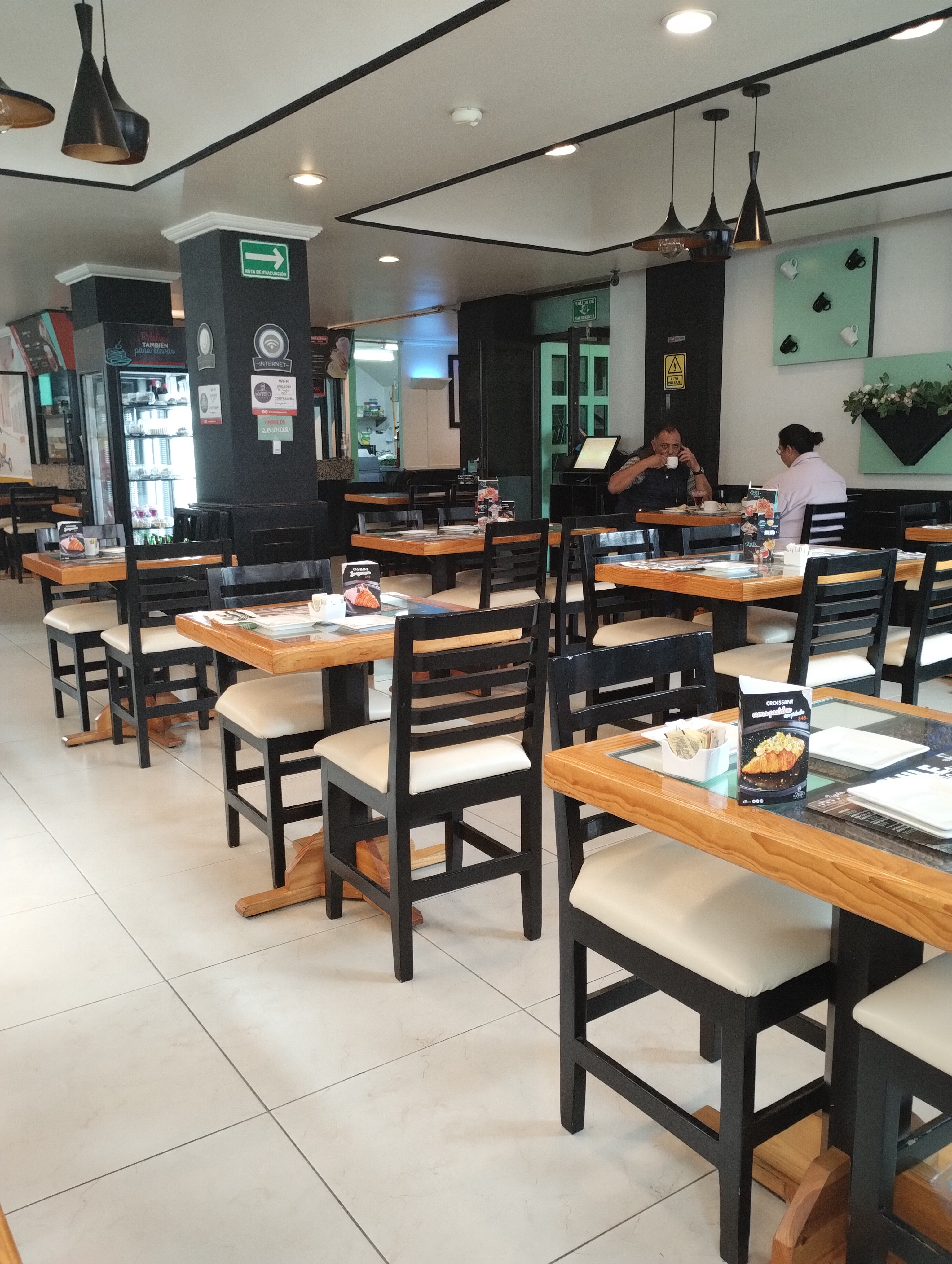 Mi Viejo Café image 9