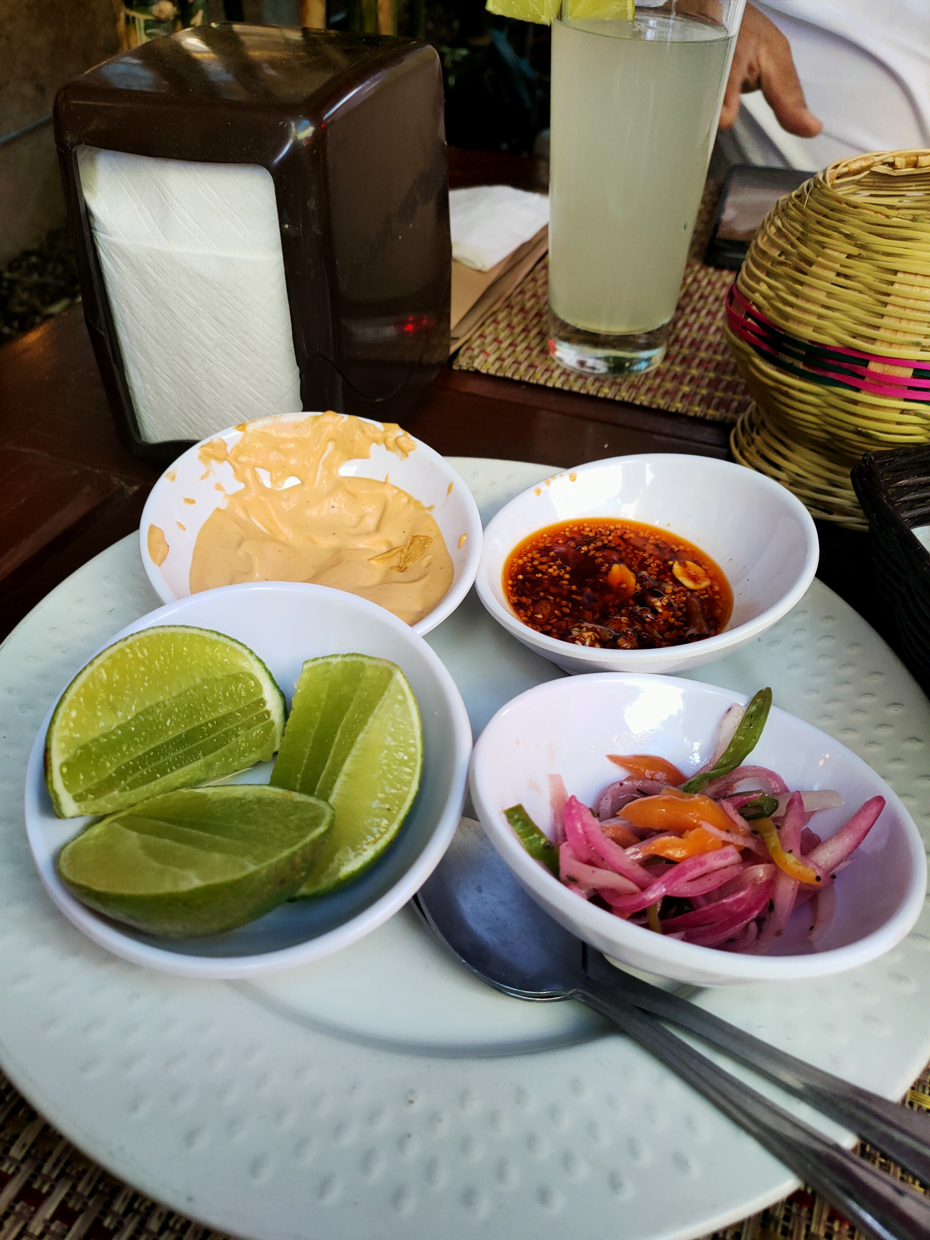 La Perlita Seafood Cuisine image 8