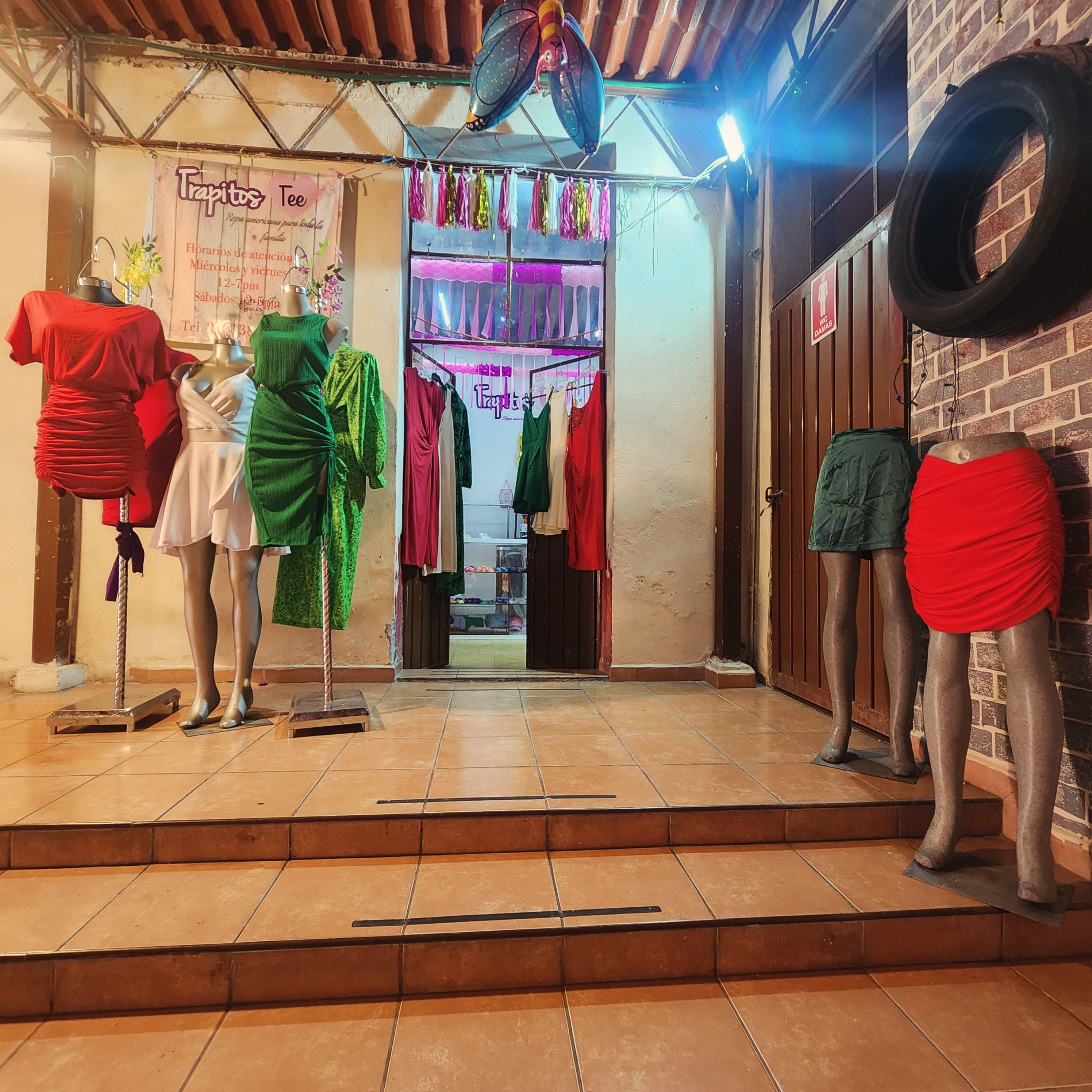 La Casa Roja image 4