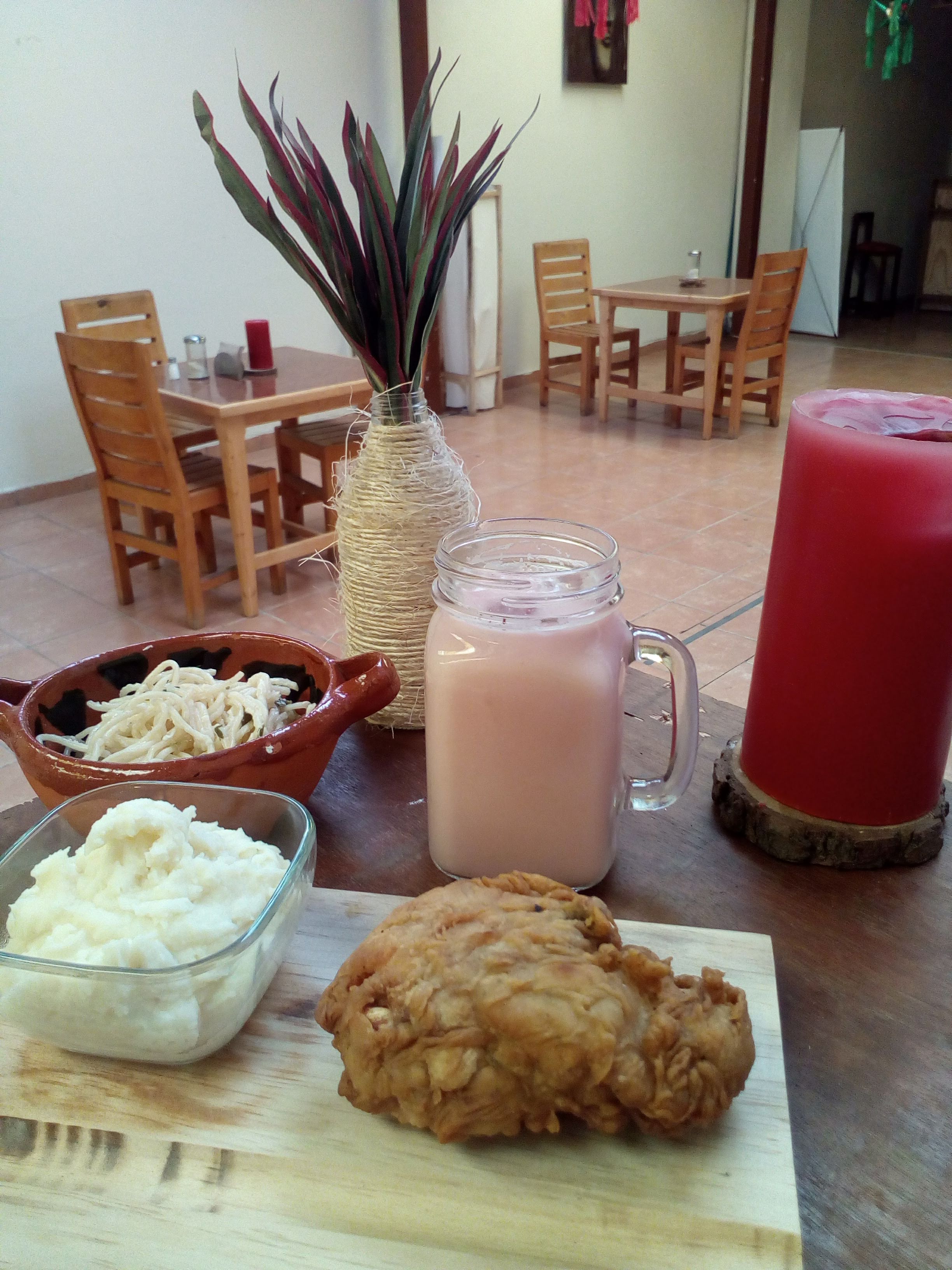 La Casa Roja image 6