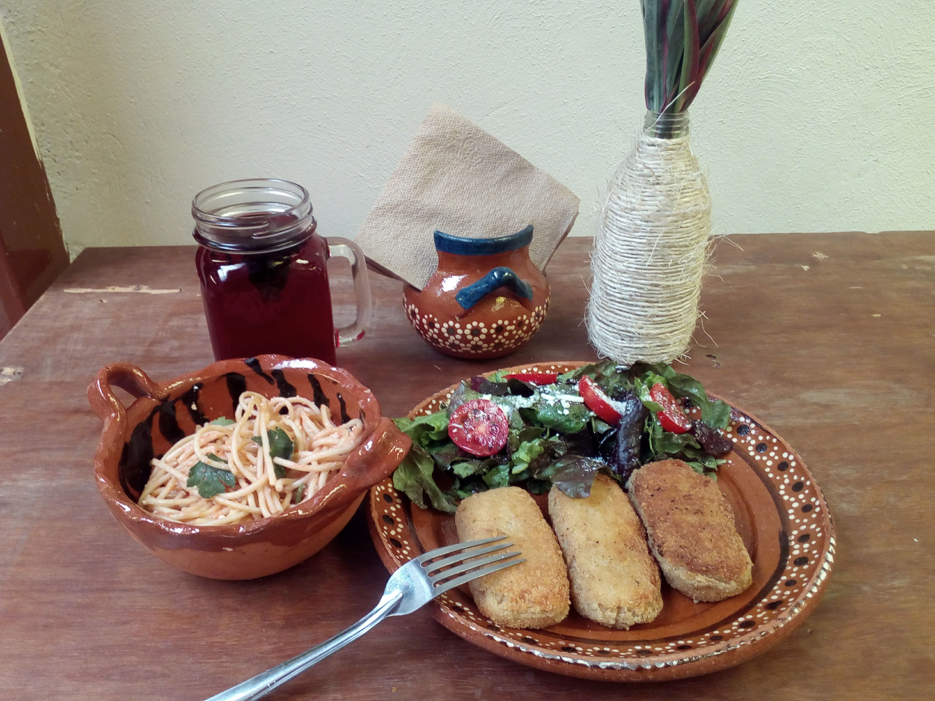 La Casa Roja image 7