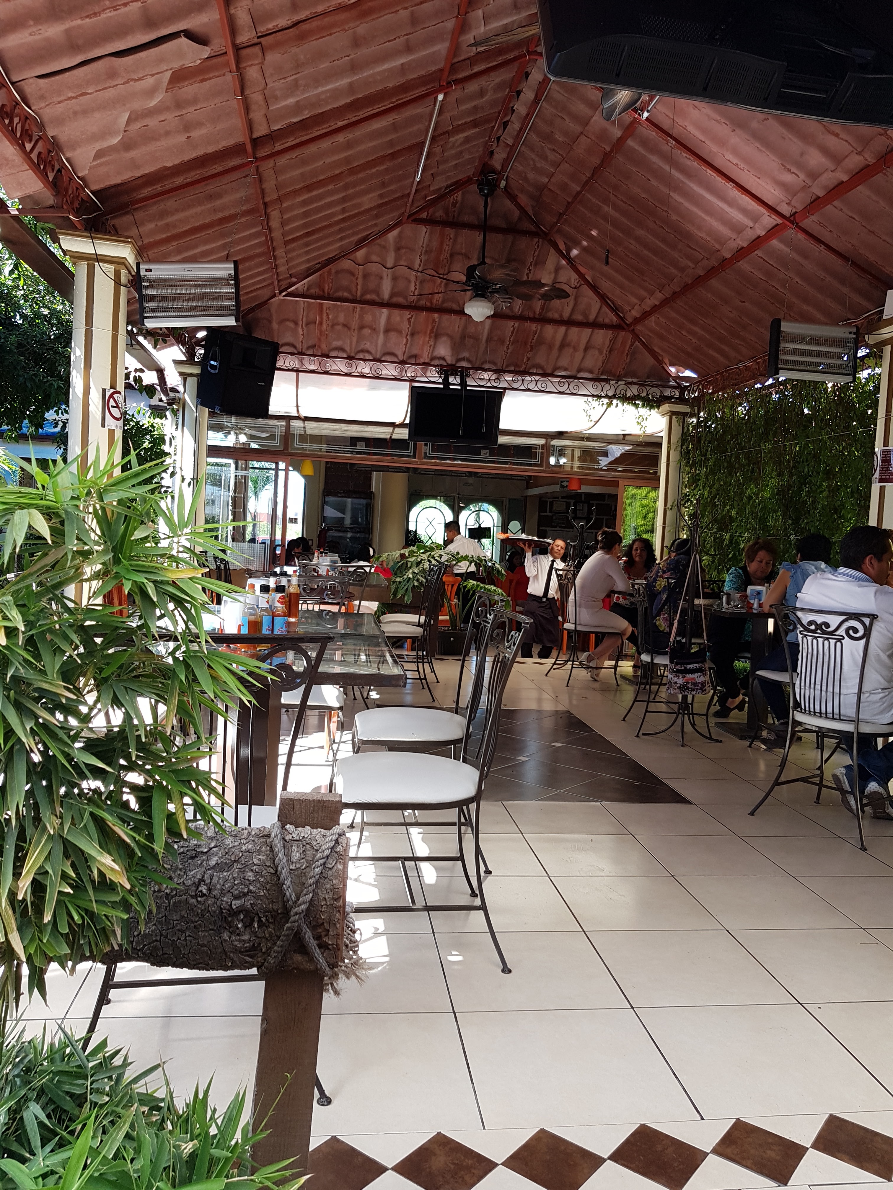 Restaurante "La Palapa" image 1