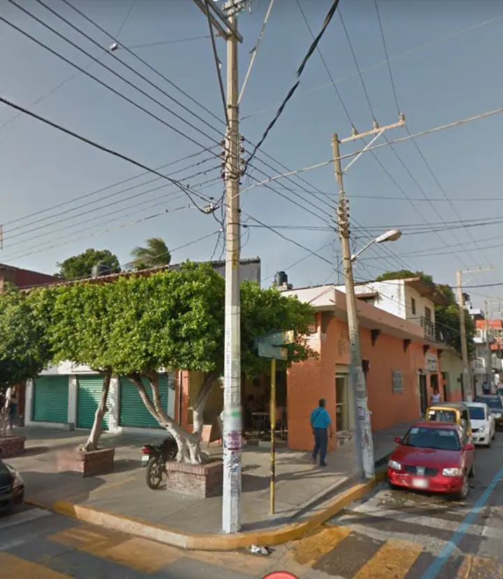 Comedor Sargento Pimienta image 6