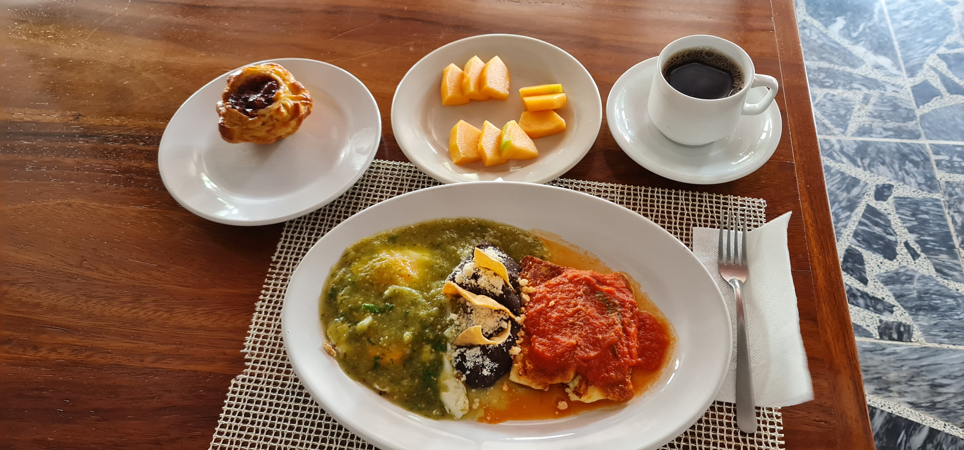 Restaurante 2/57 image 2