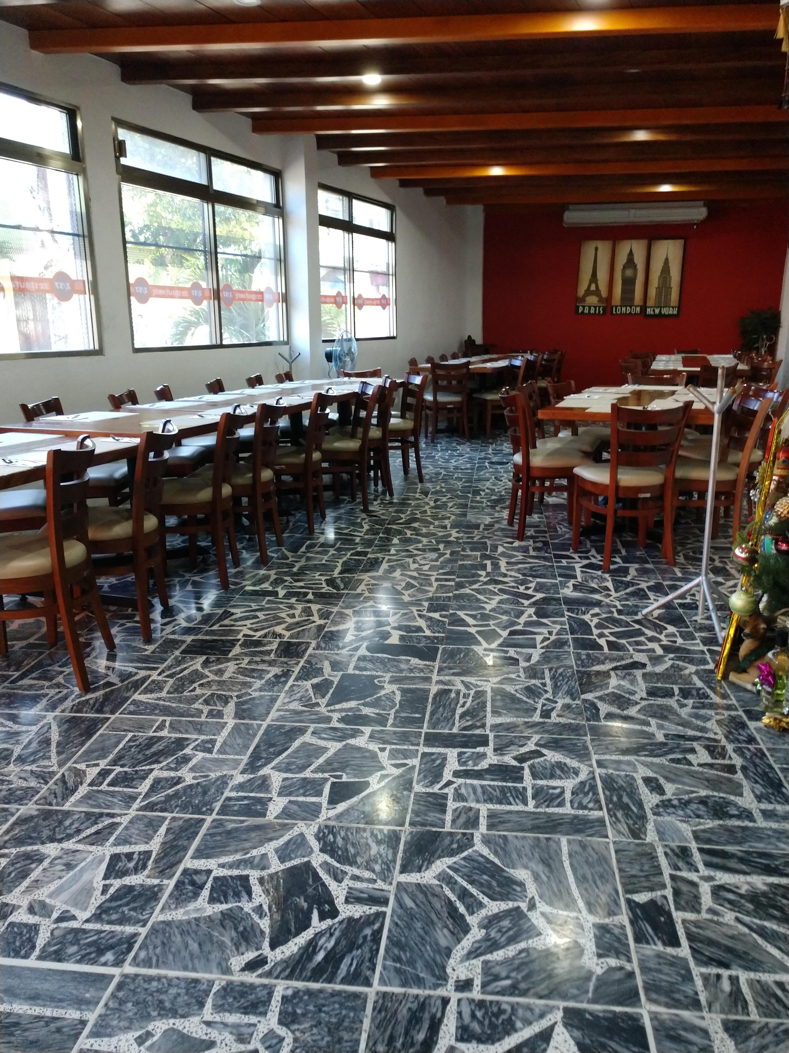 Restaurante 2/57 image 4