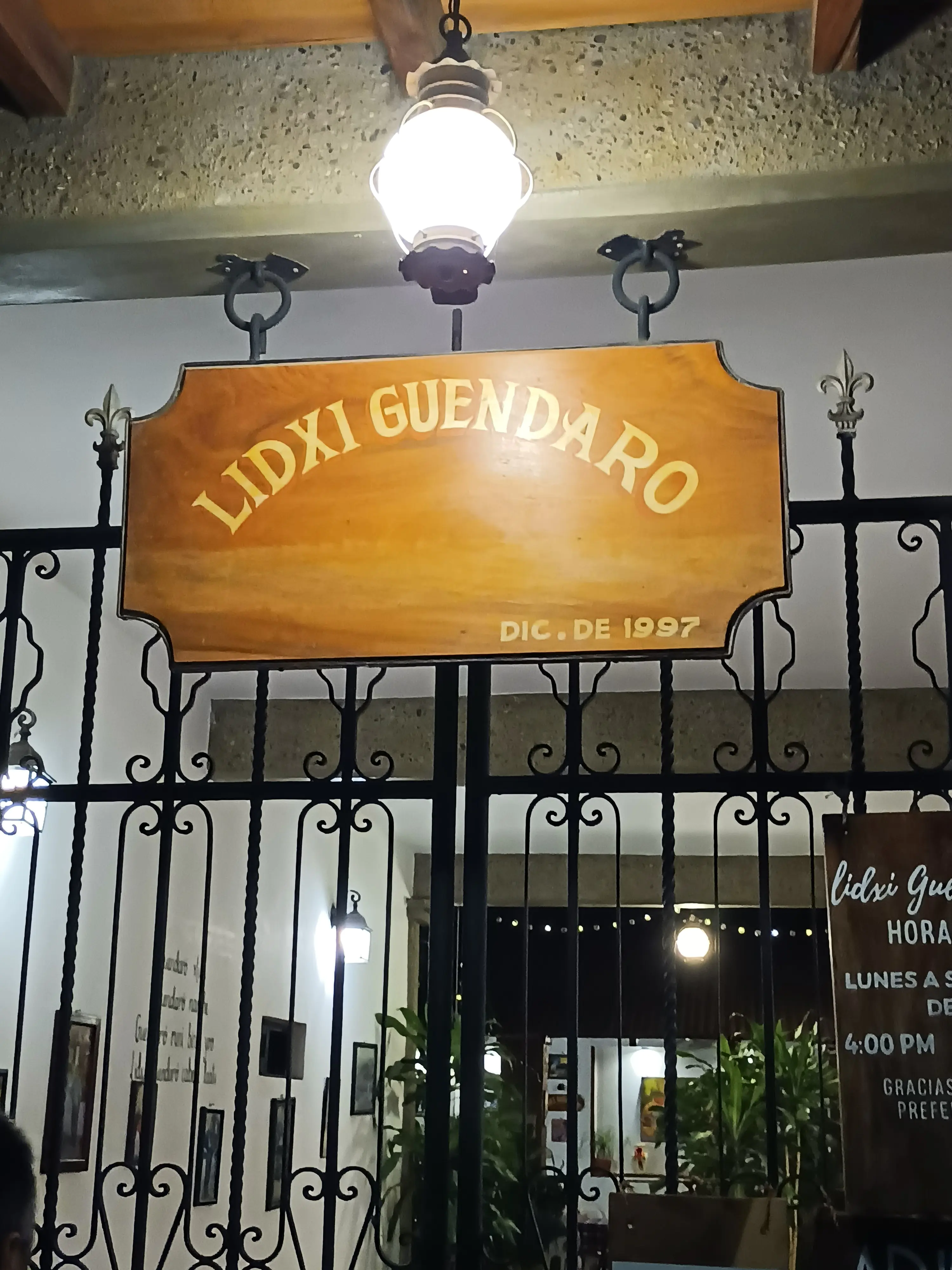 Lidxi Guendaro image 10