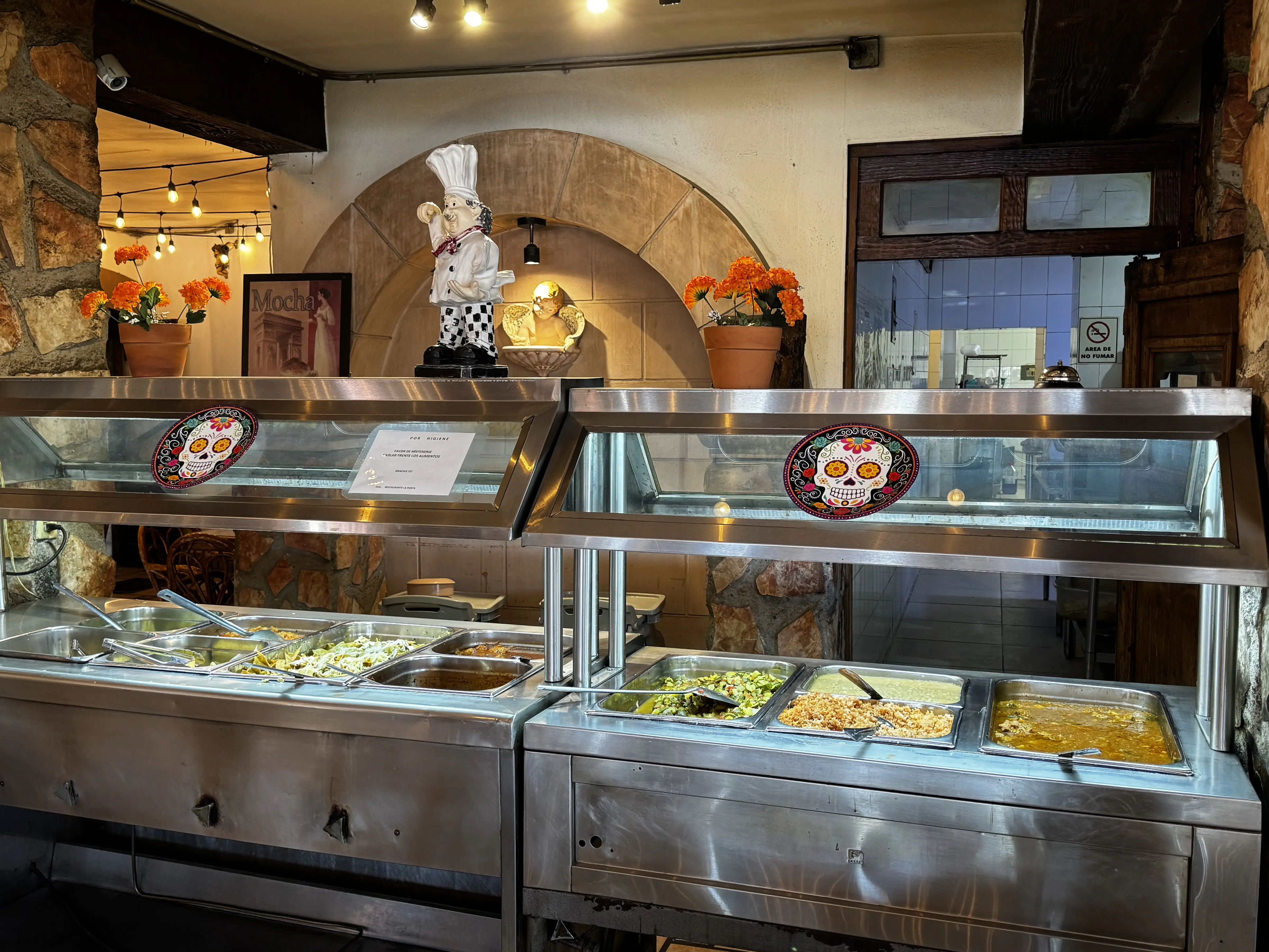 La Posta Restaurante y Bar image 5