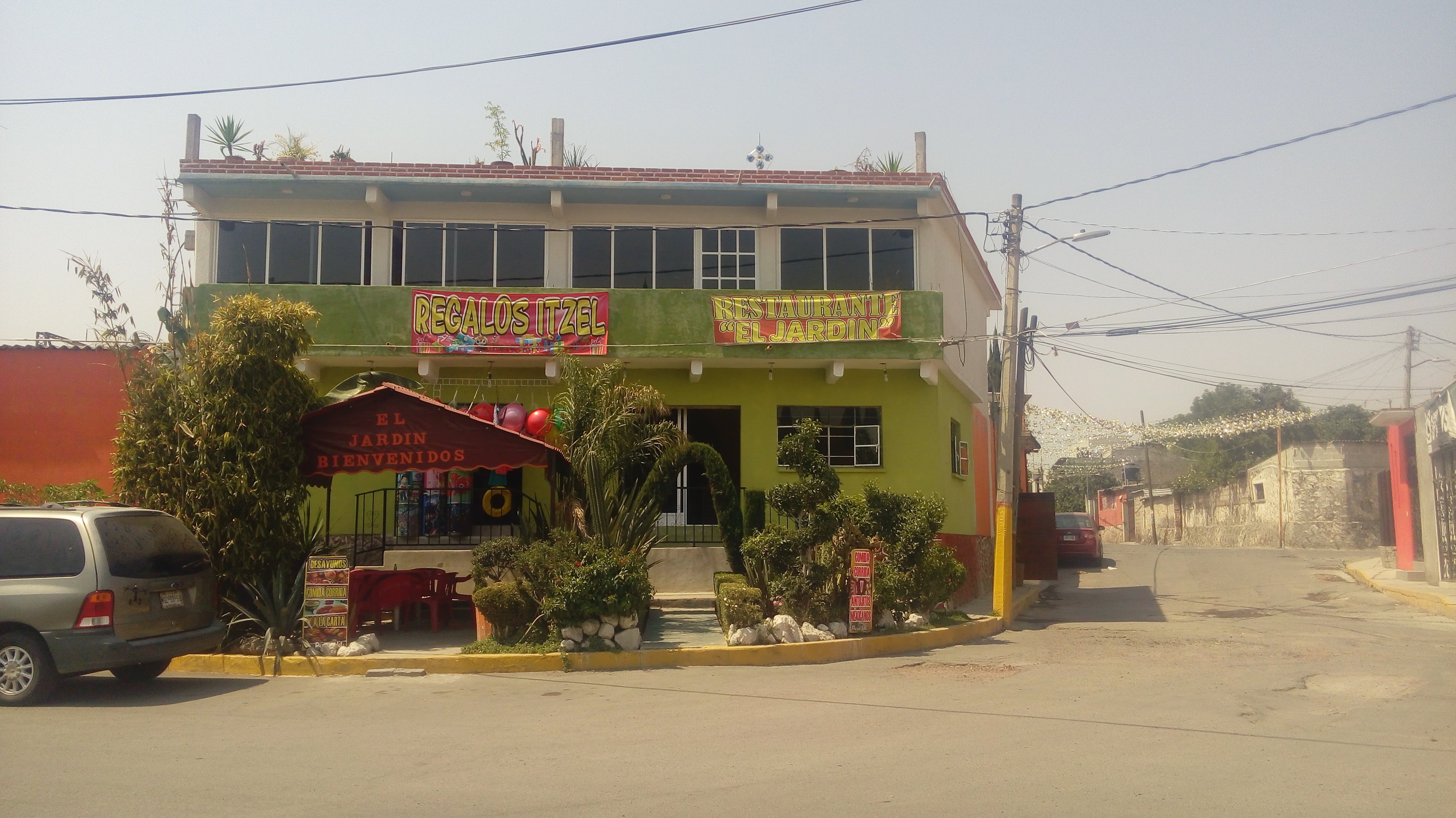 Cocina El Jardin image 4