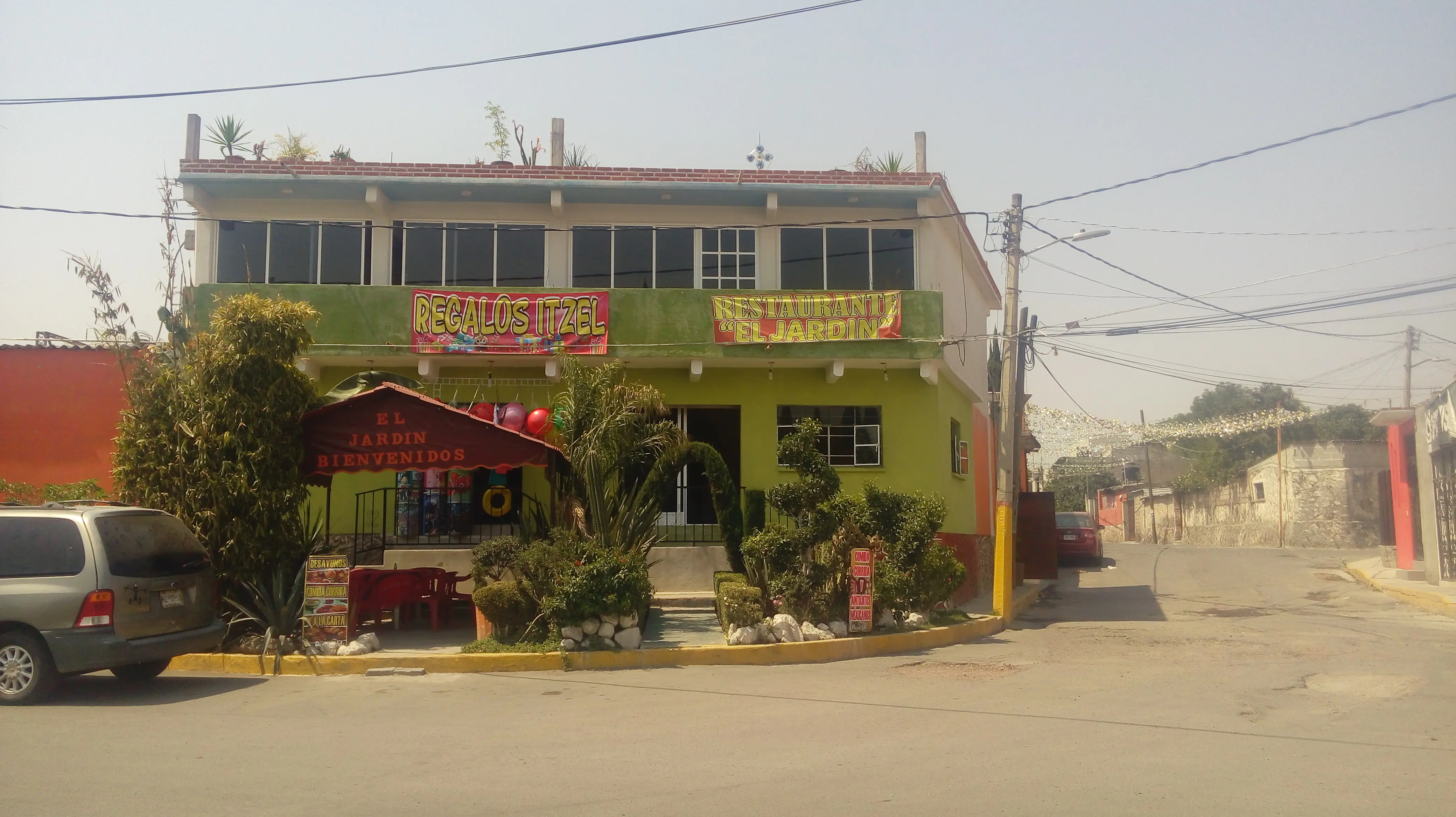 Cocina El Jardin image 4