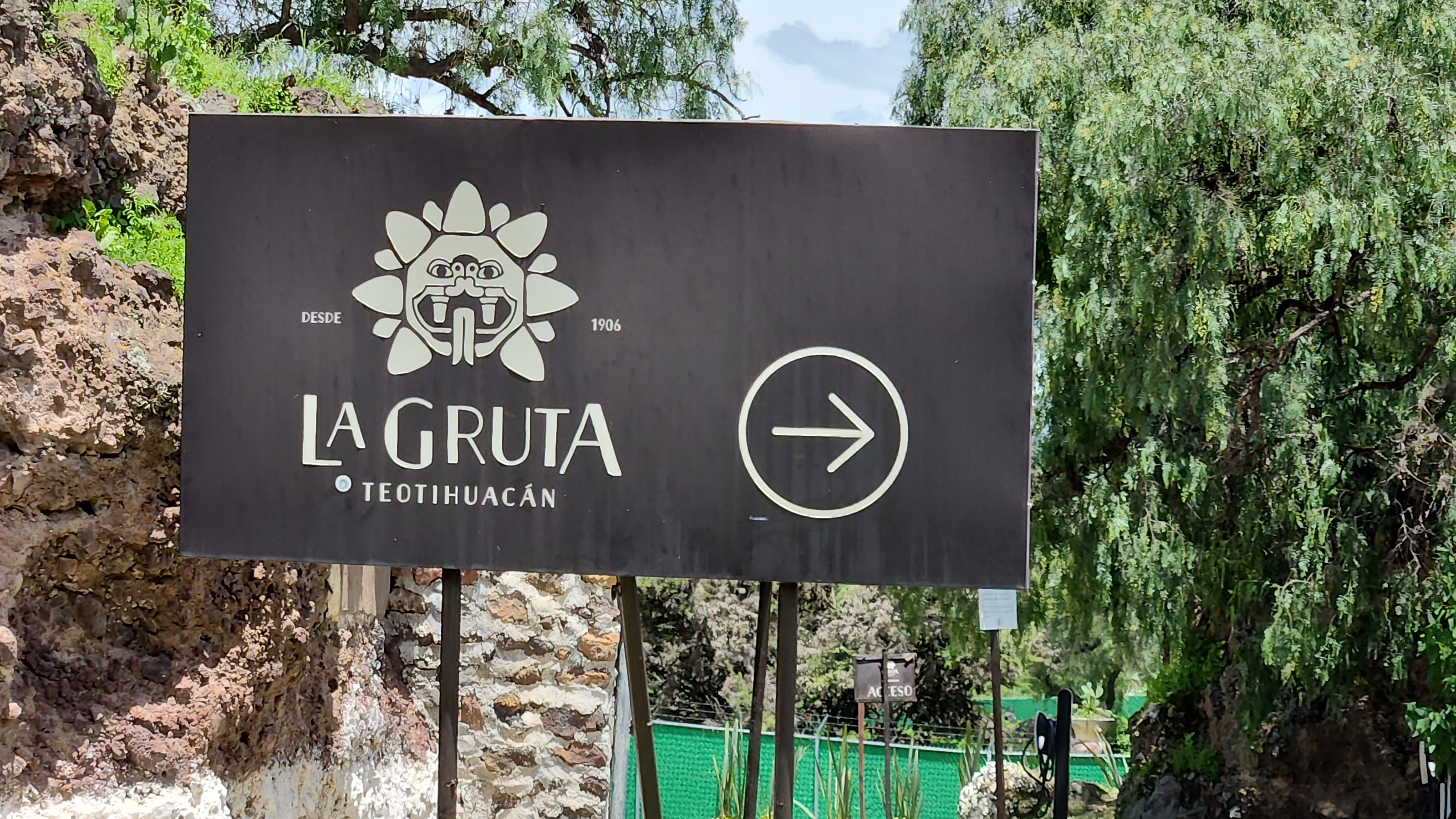 La Gruta image 6