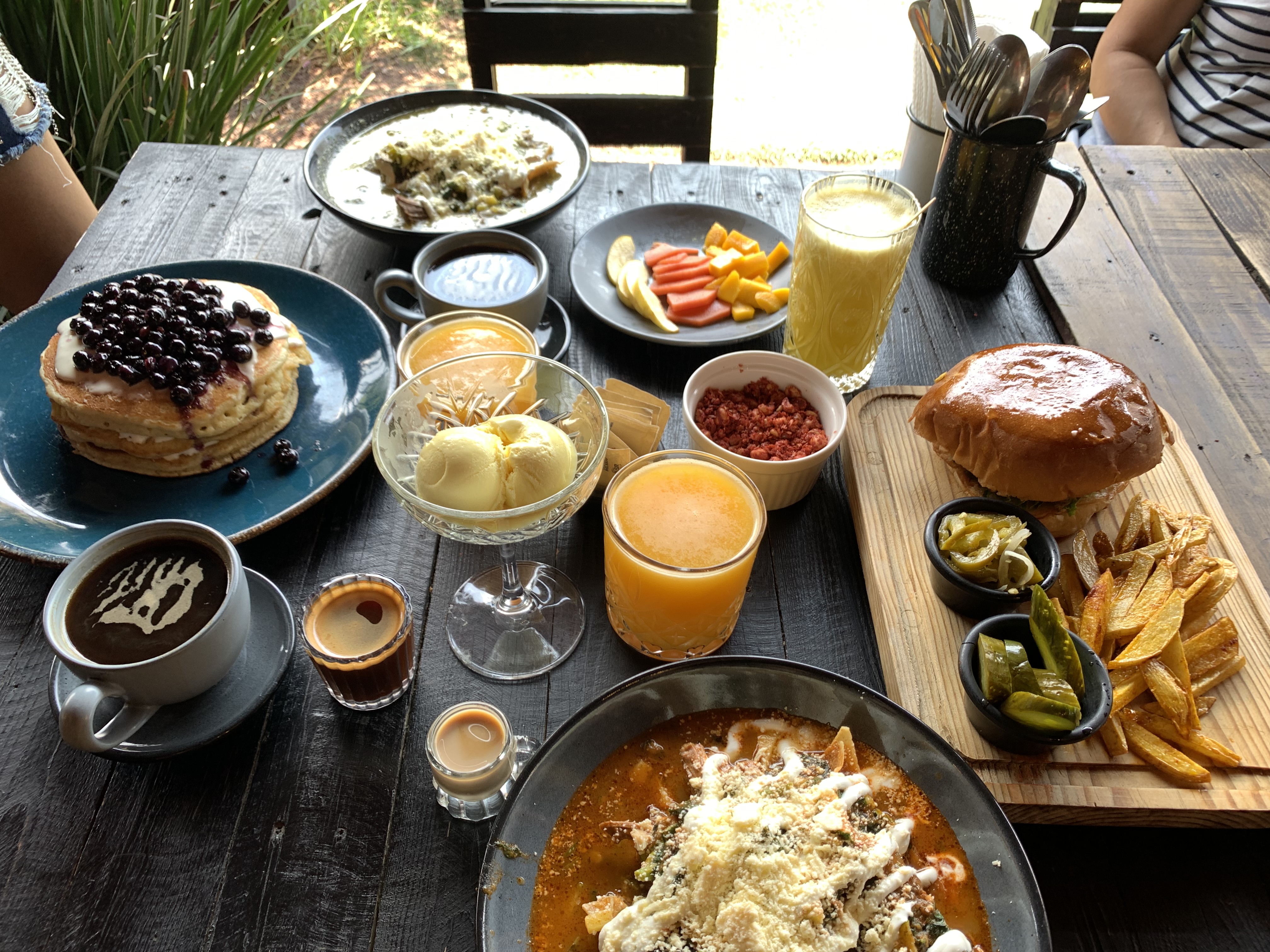 Mezcaleria Conejo en la Luna image 8