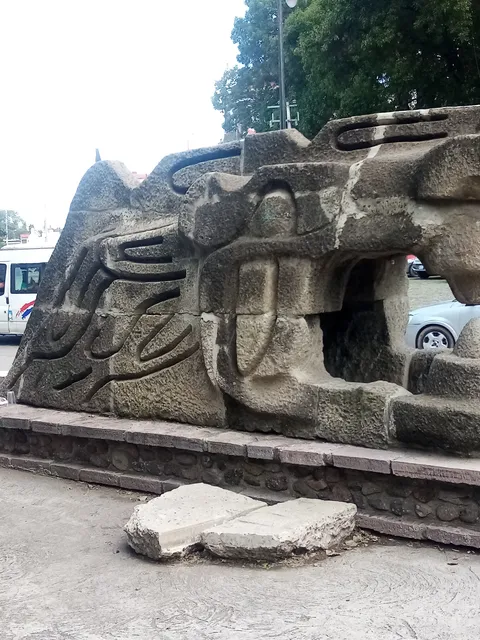 Los Ahuehuetes image 6