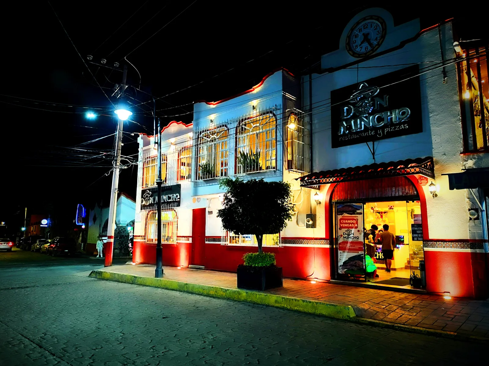 Don Mincho image 5