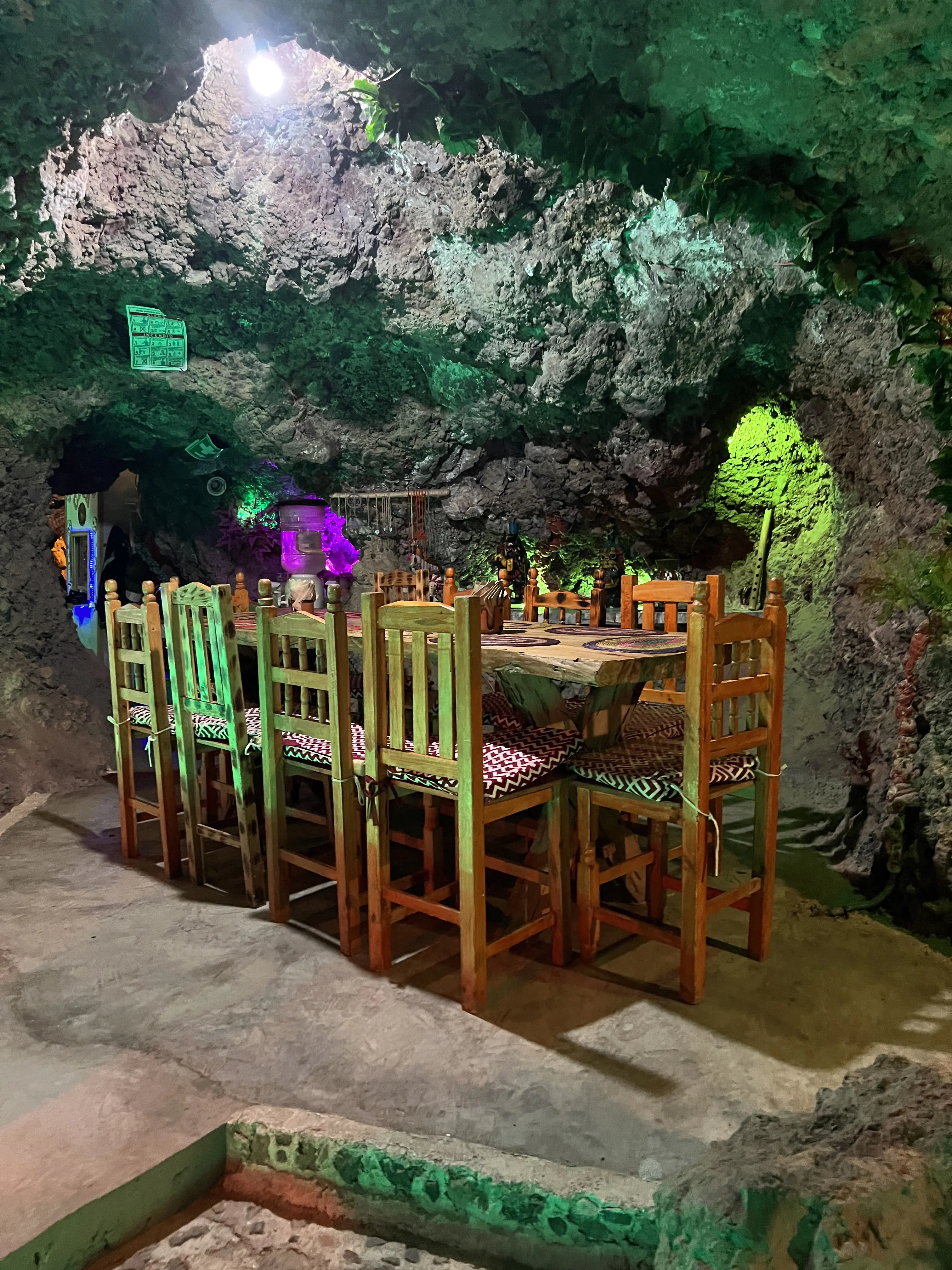 Mictlán Restaurante Subterráneo image 1