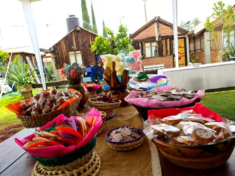 Los Adobes image 2