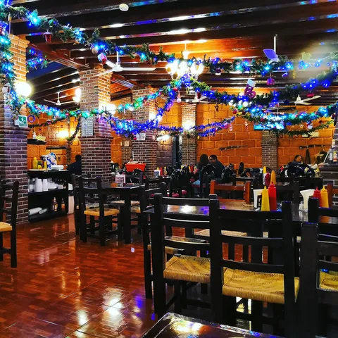 Los Arrecifes Restaurante Bar image 1