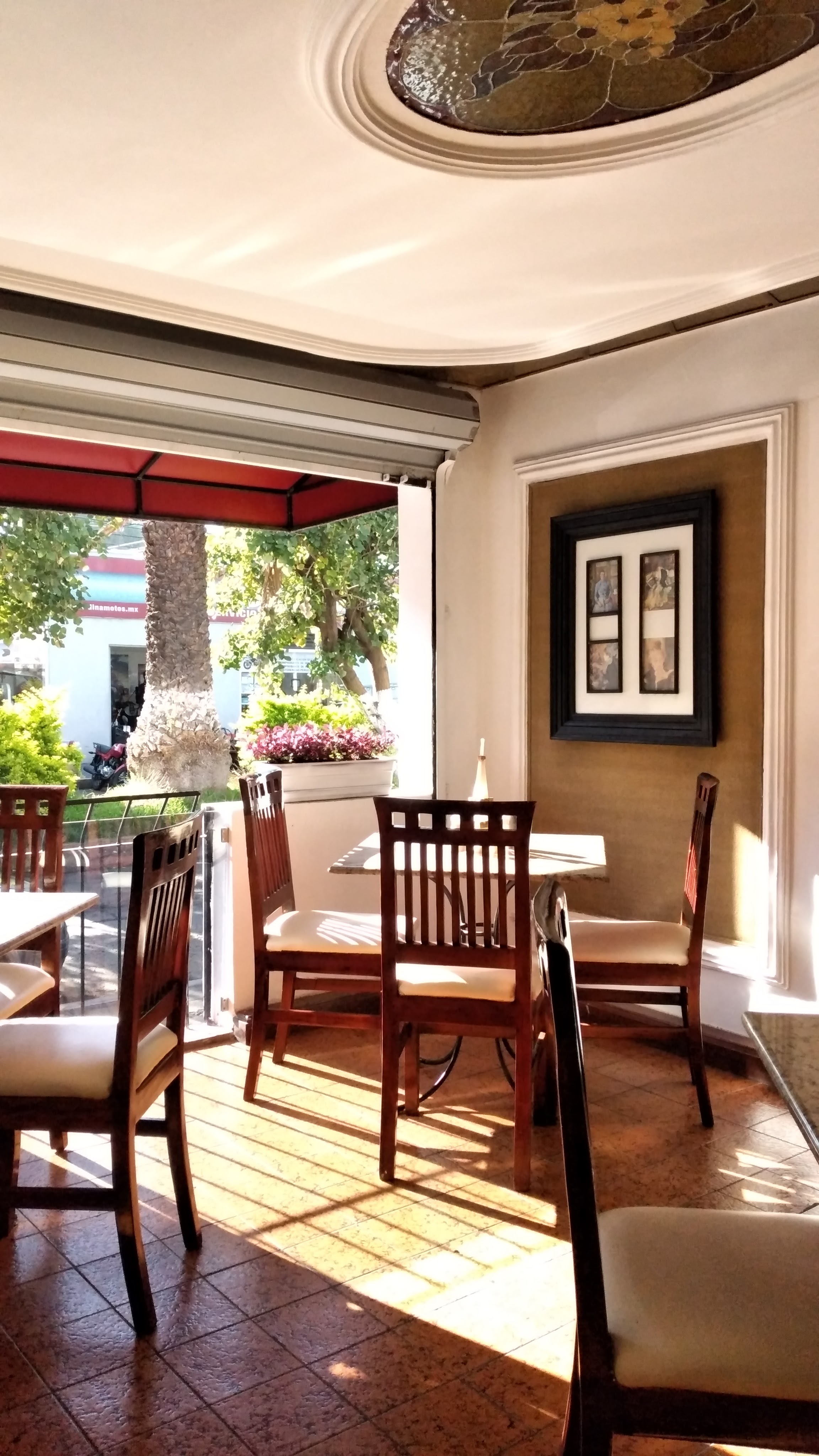 Restaurante Café "Paris" Apizaco image 4