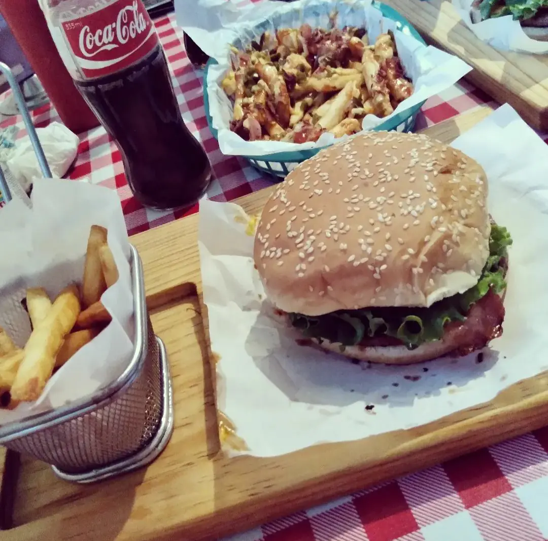 La Wawa Burger image 2