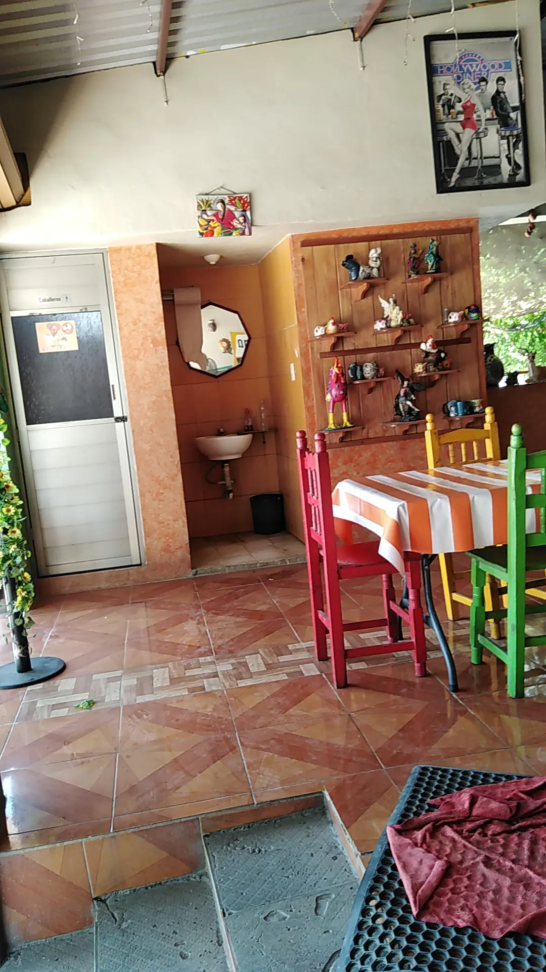 Asadero "Mis Pollitos" image 9