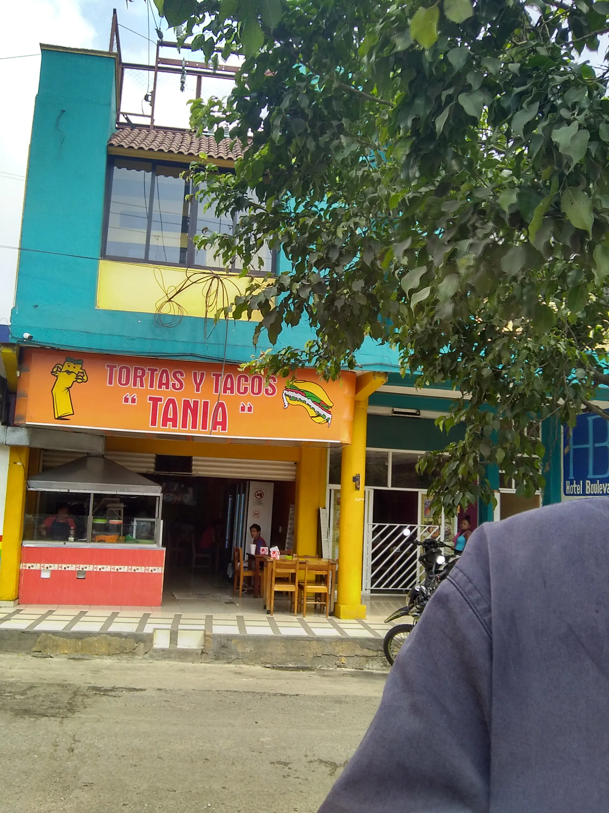 Tortas Y Tacos TANIA image 7