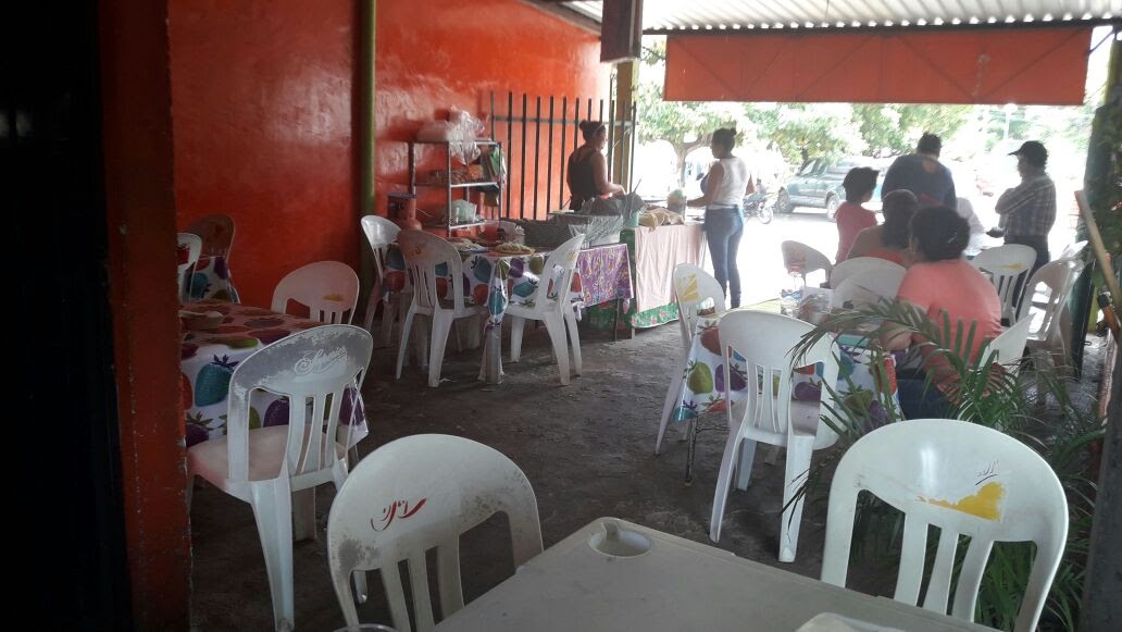 Tacos De Guisado Y Antojitos "DOÑA SOCO" image 2