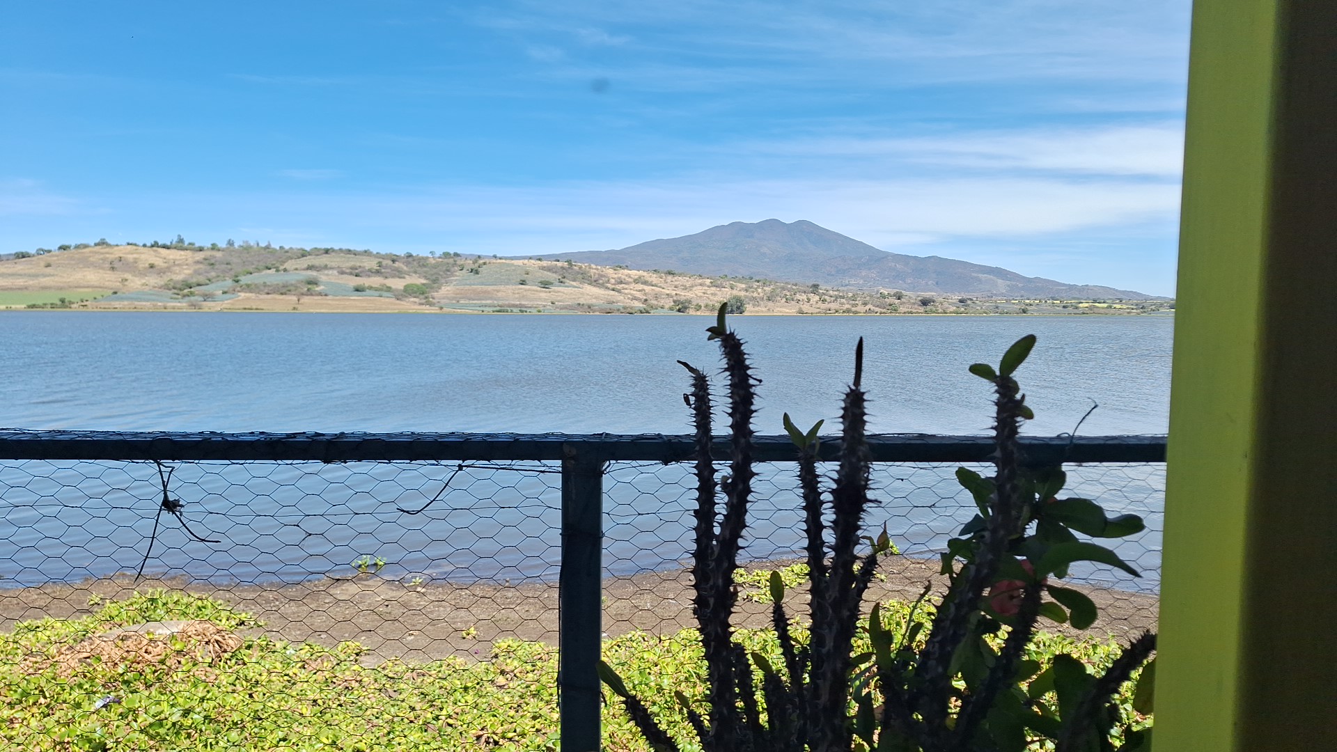 Restaurante Laguna colorada image 1