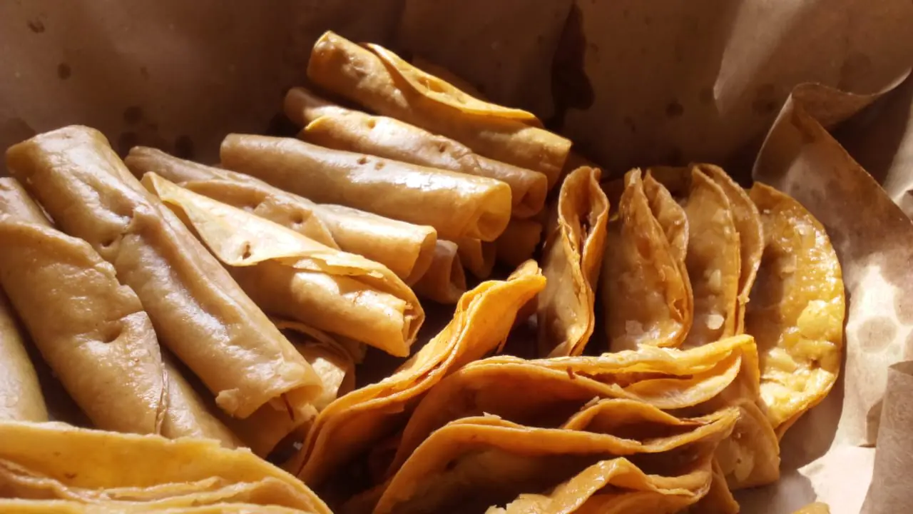 Tacos Dorados " La Esquinita" image 1