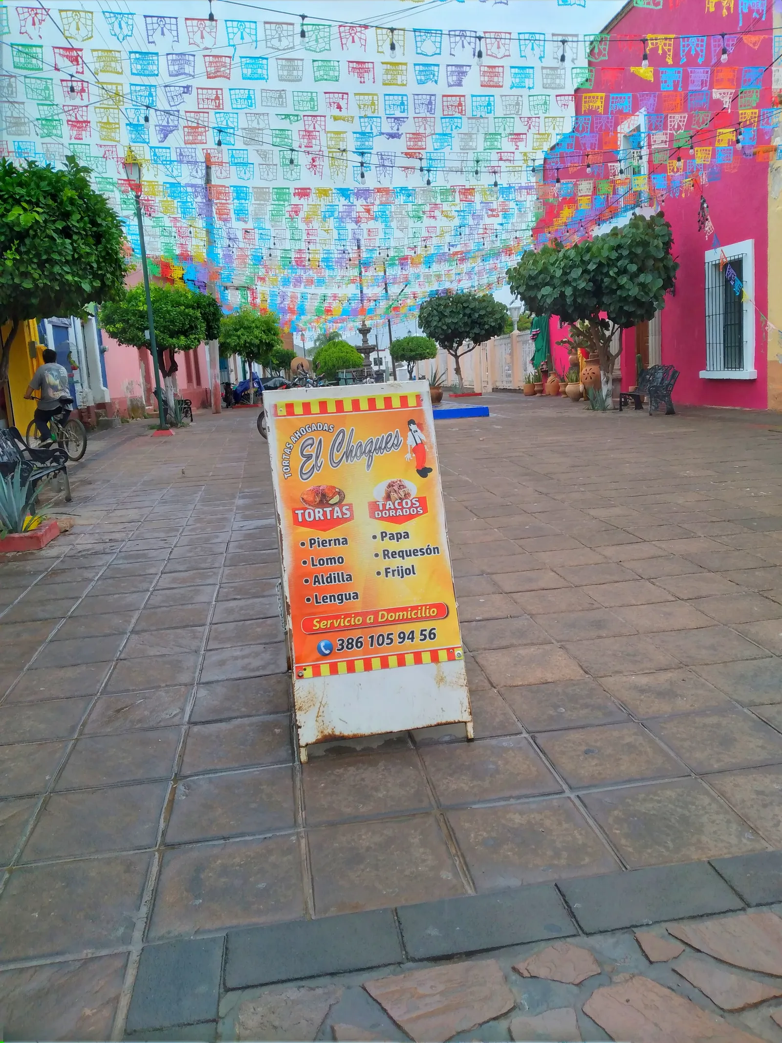 Tortas Ahogadas El Choques image 2