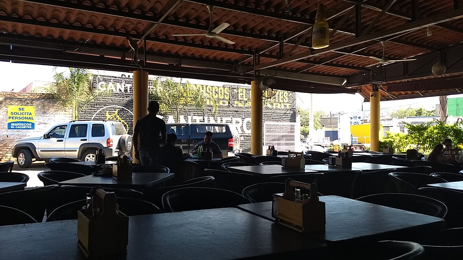 Mariscos "El Cachetes" image 1