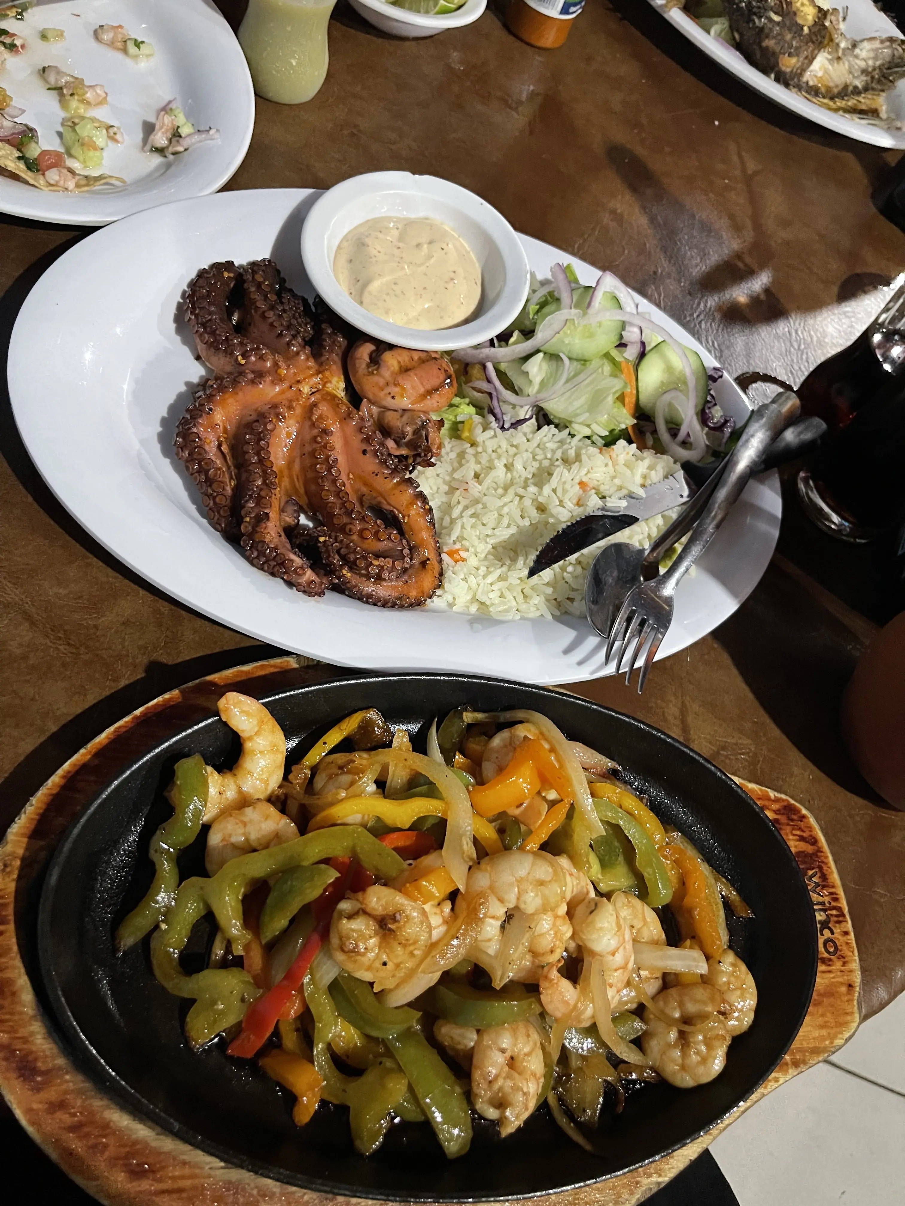 Mariscos "El Cachetes" image 7