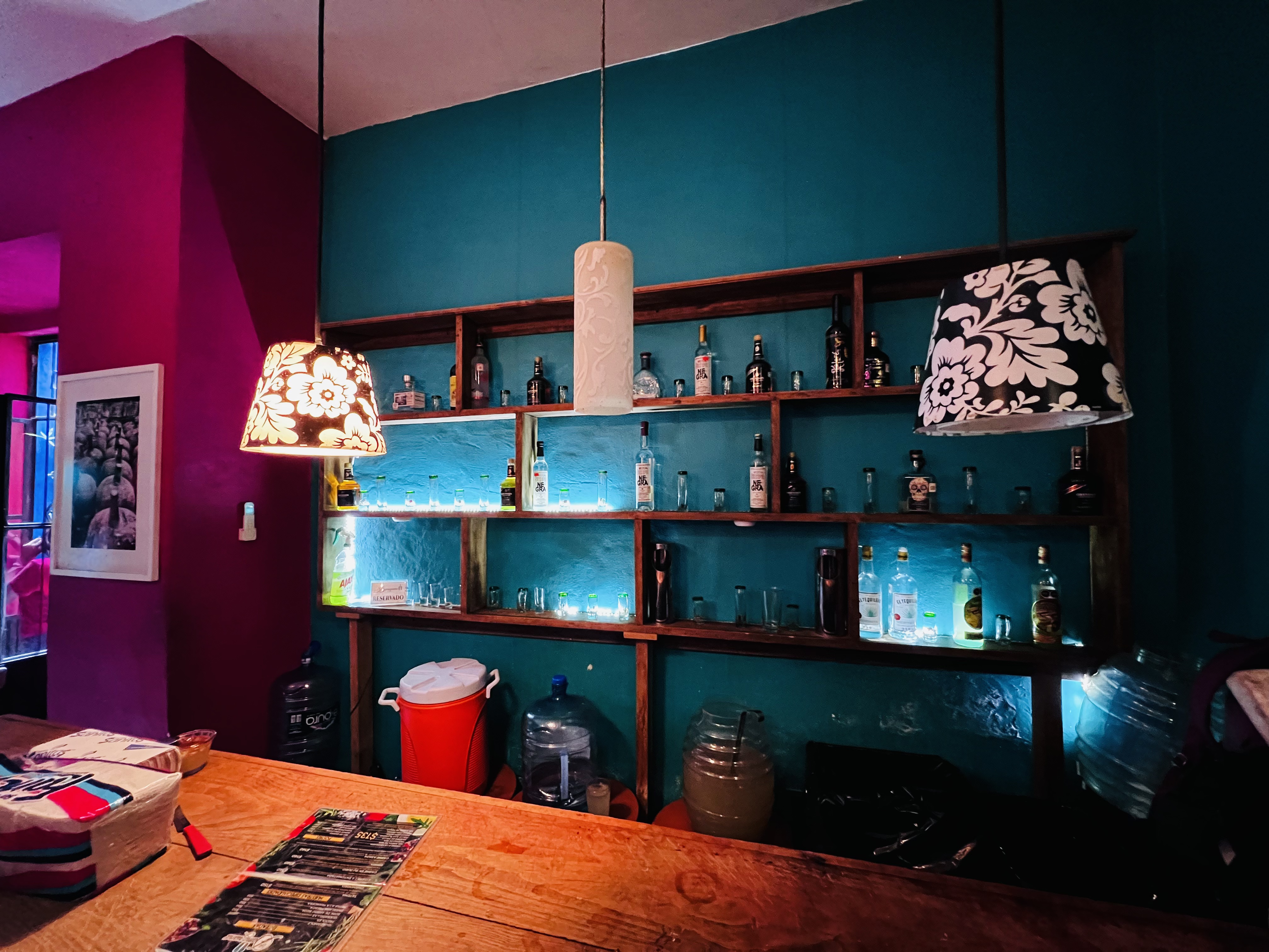 Fonda y Galeria La Damajuana image 4