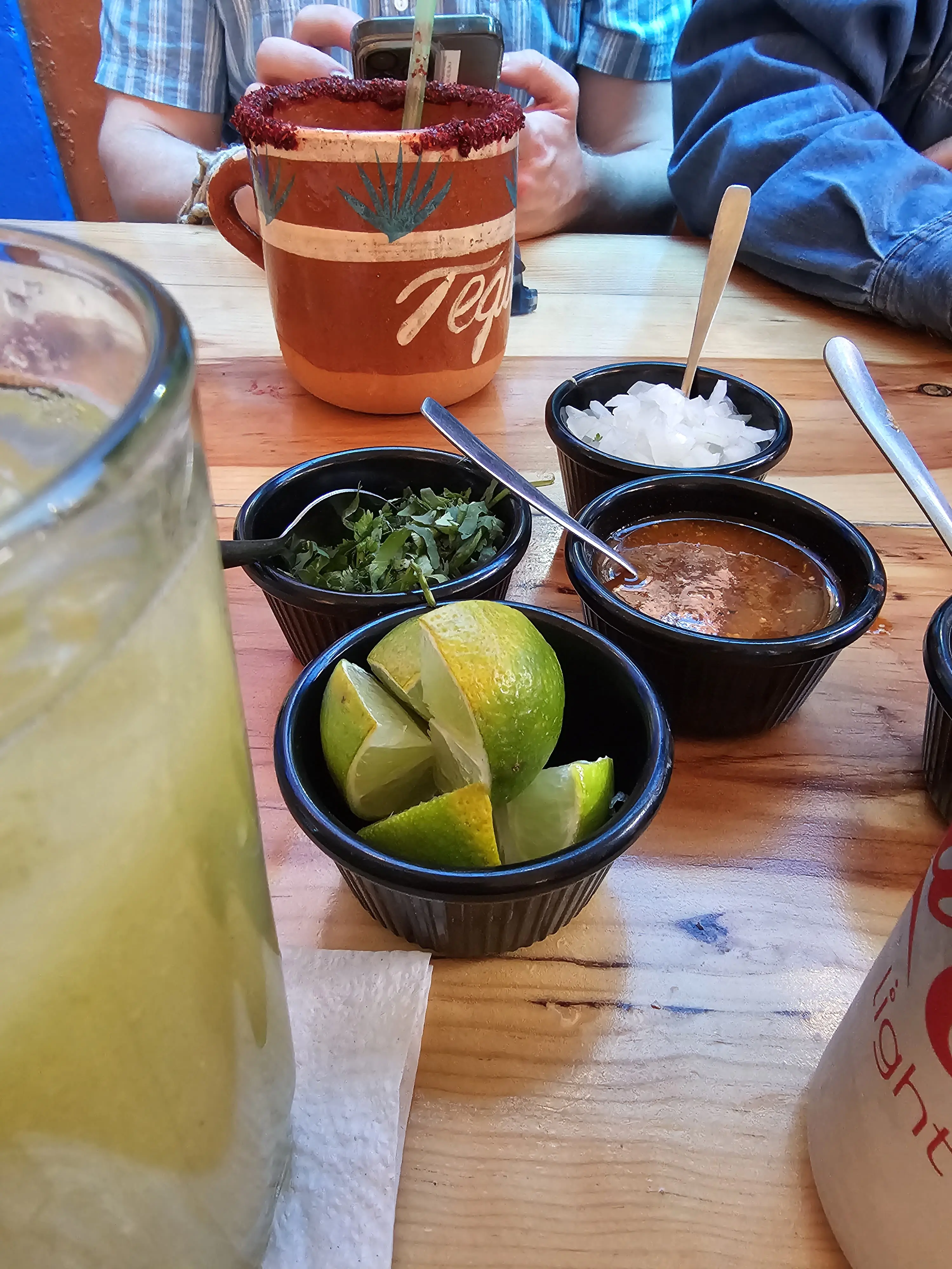 Fonda y Galeria La Damajuana image 8