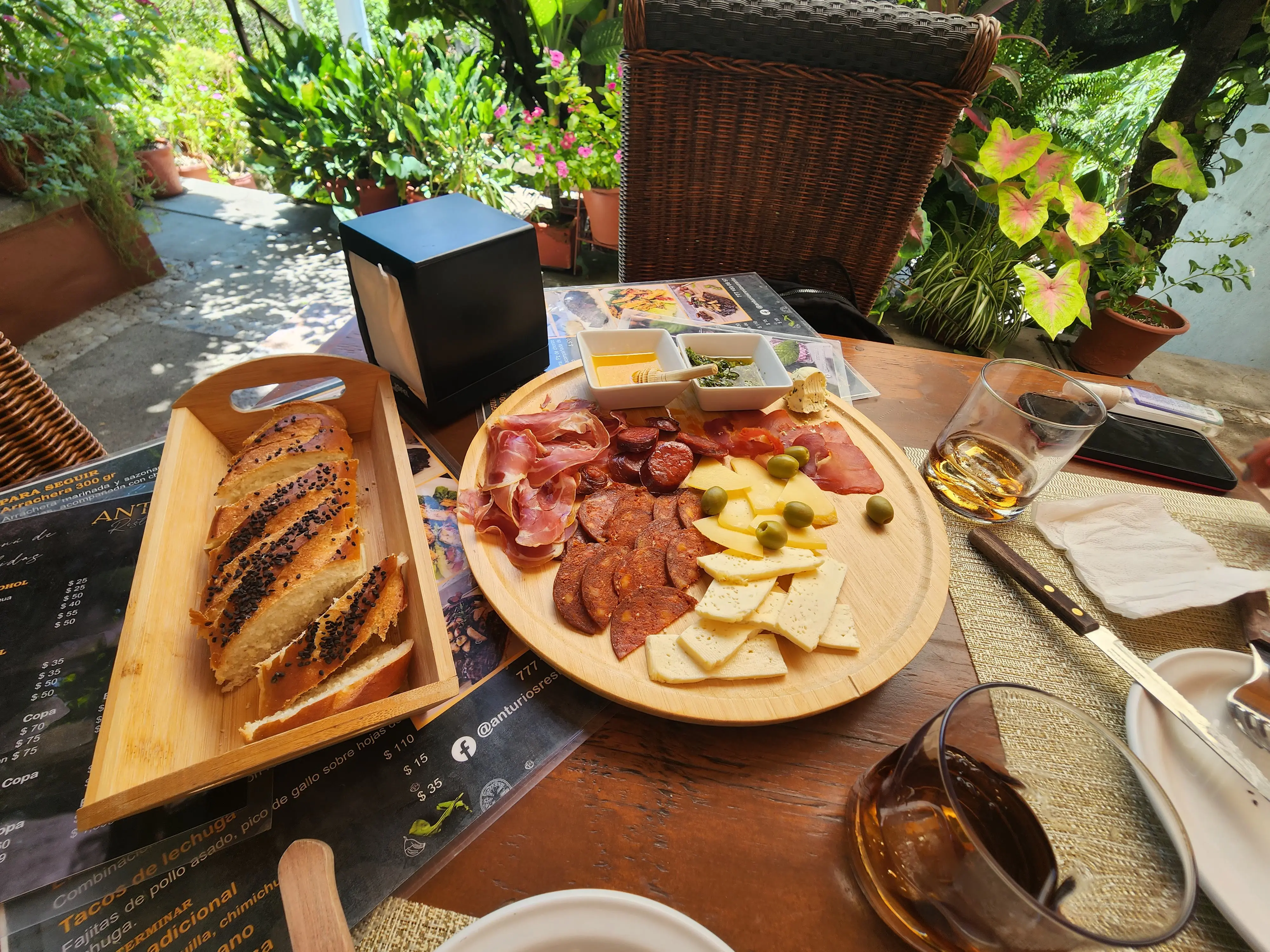 "Anturios" Restaurante-Bar image 3