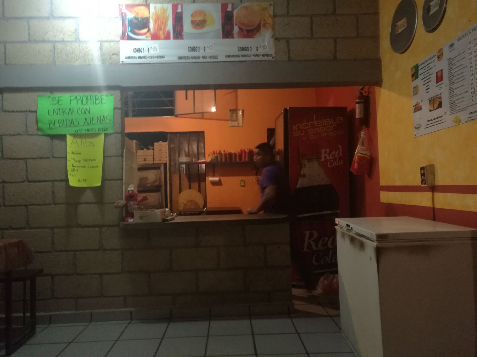 Moyo ' S Pizza image 4