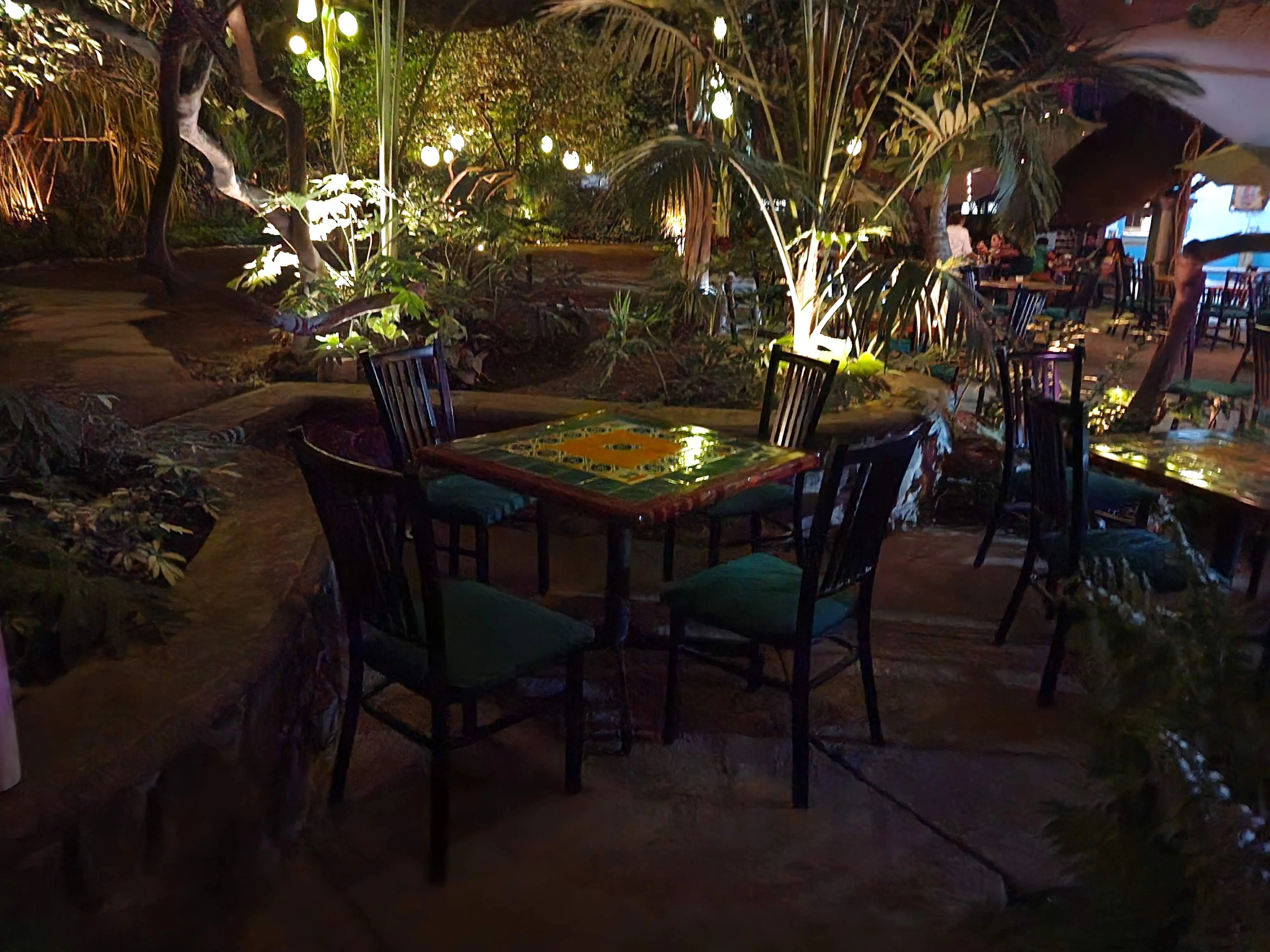 Los Limones Restaurant image 5