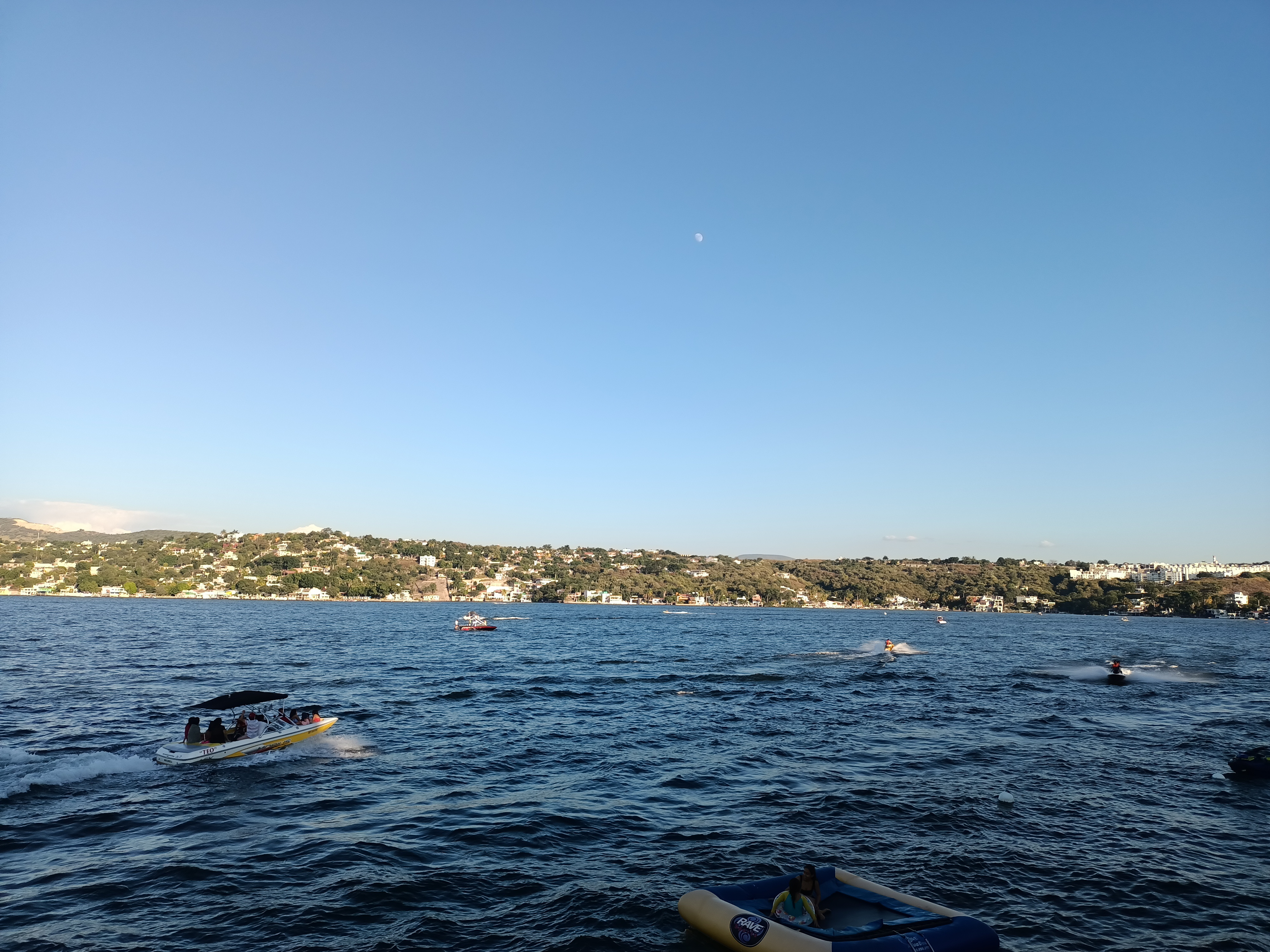 Playa Mojito Tequesquitengo image 3