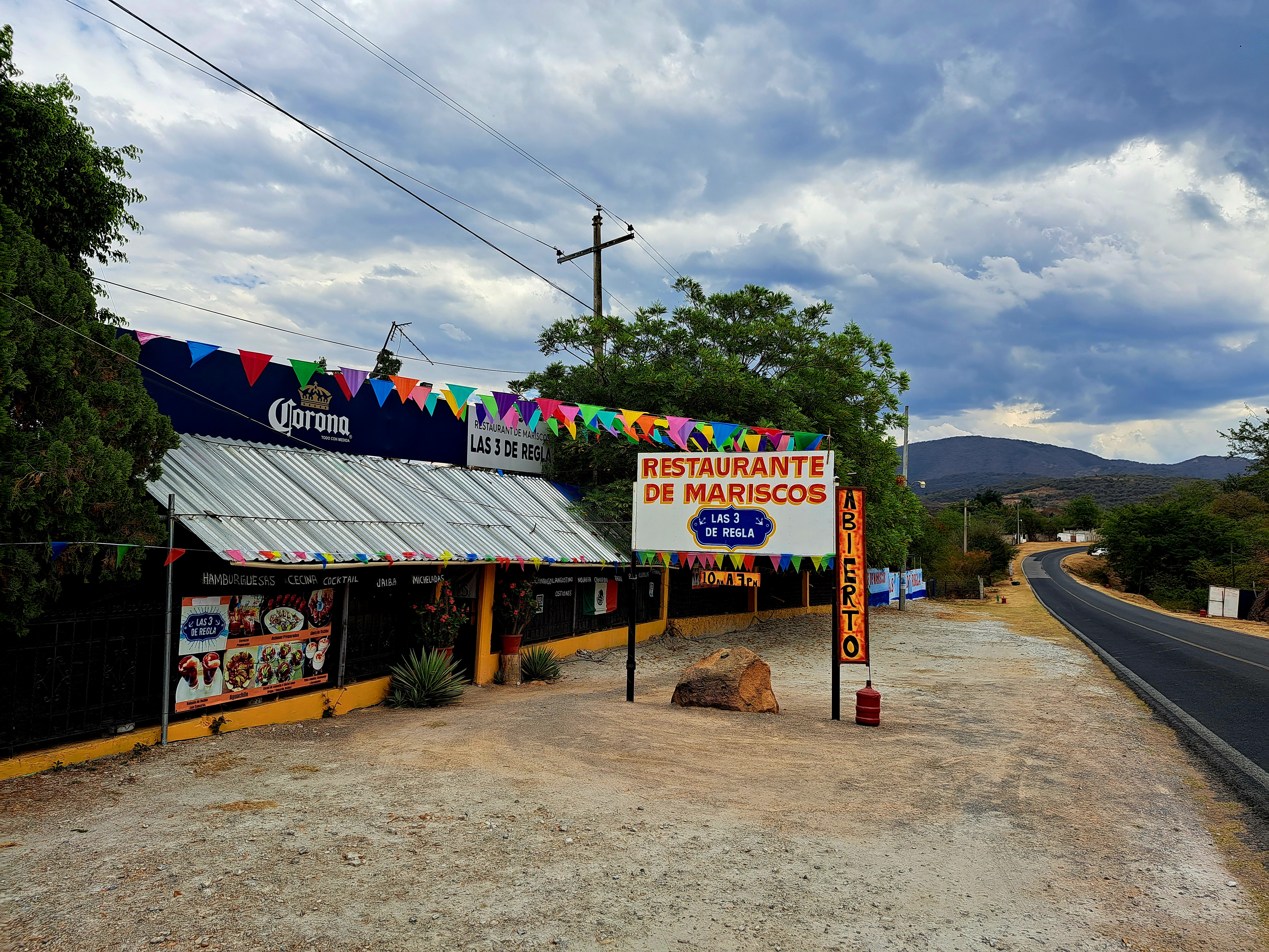 RESTAURANTE DE MARISCOS LAS 3 DE REGLA image 3