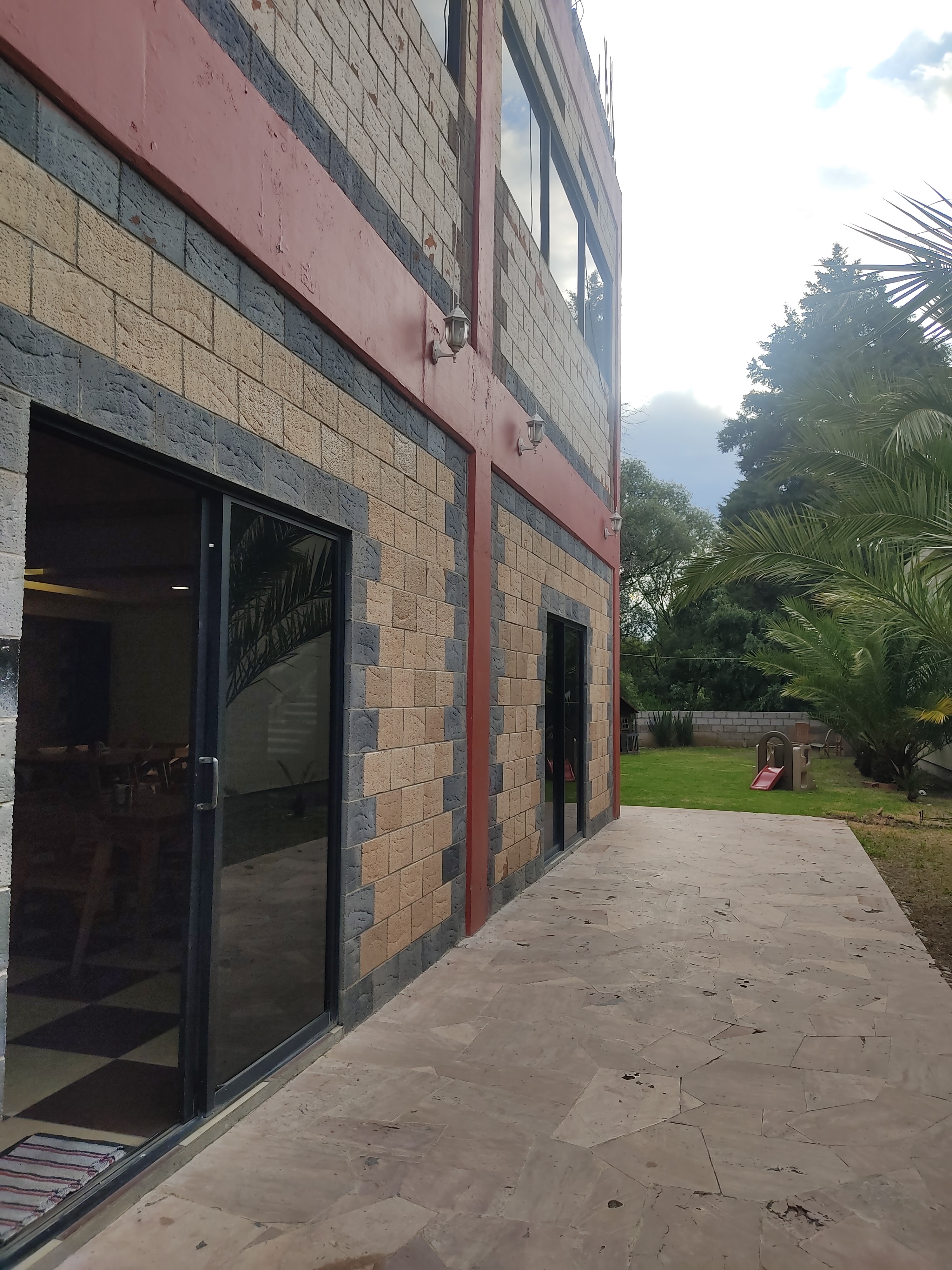 BURGER BROS image 10